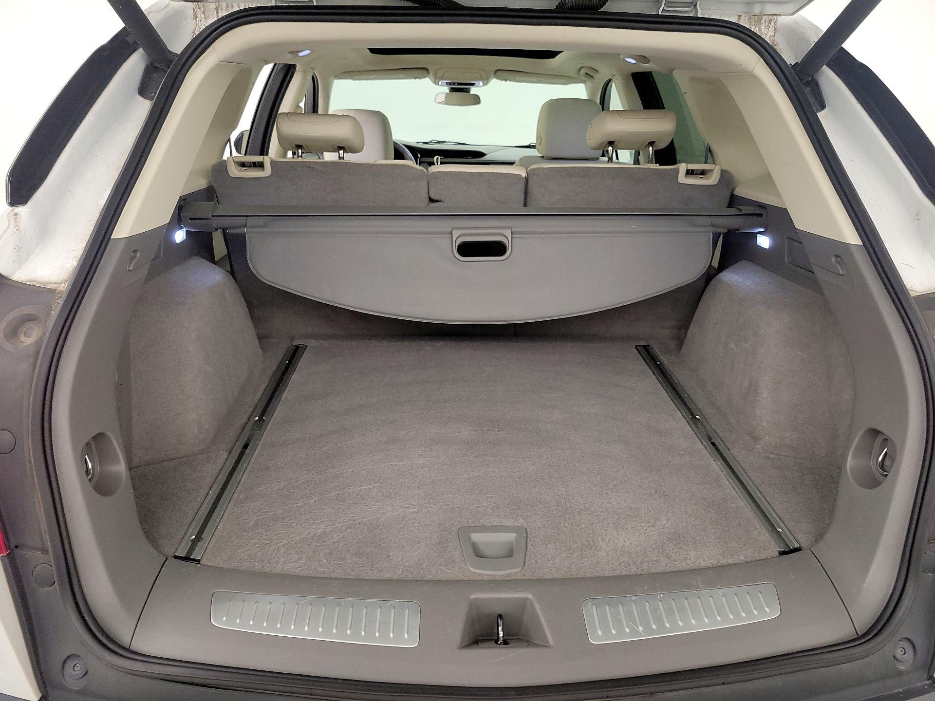 Thumbnail: 2017 Cadillac XT5 - 20