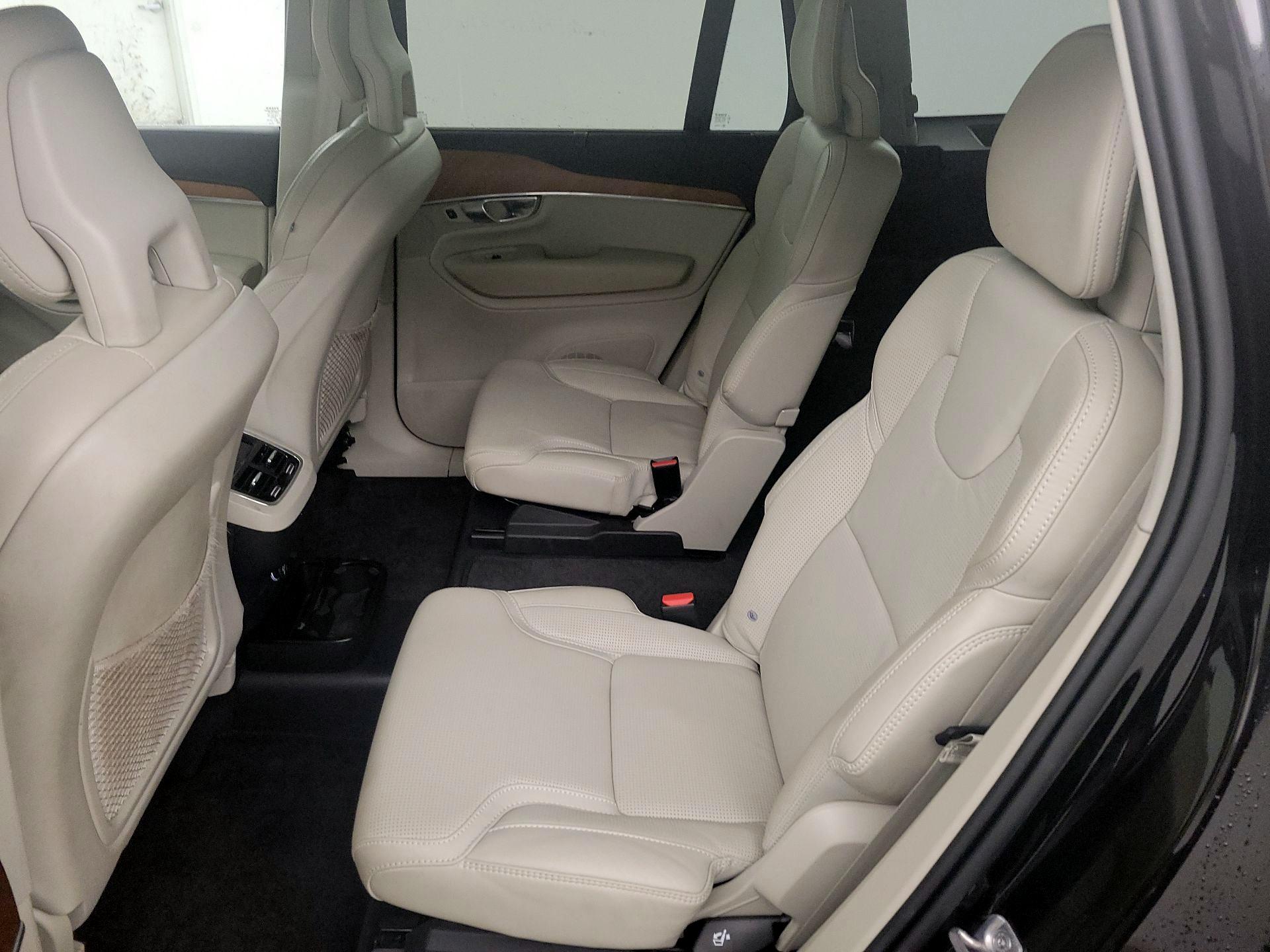 Thumbnail: 2020 Volvo XC90 - 19