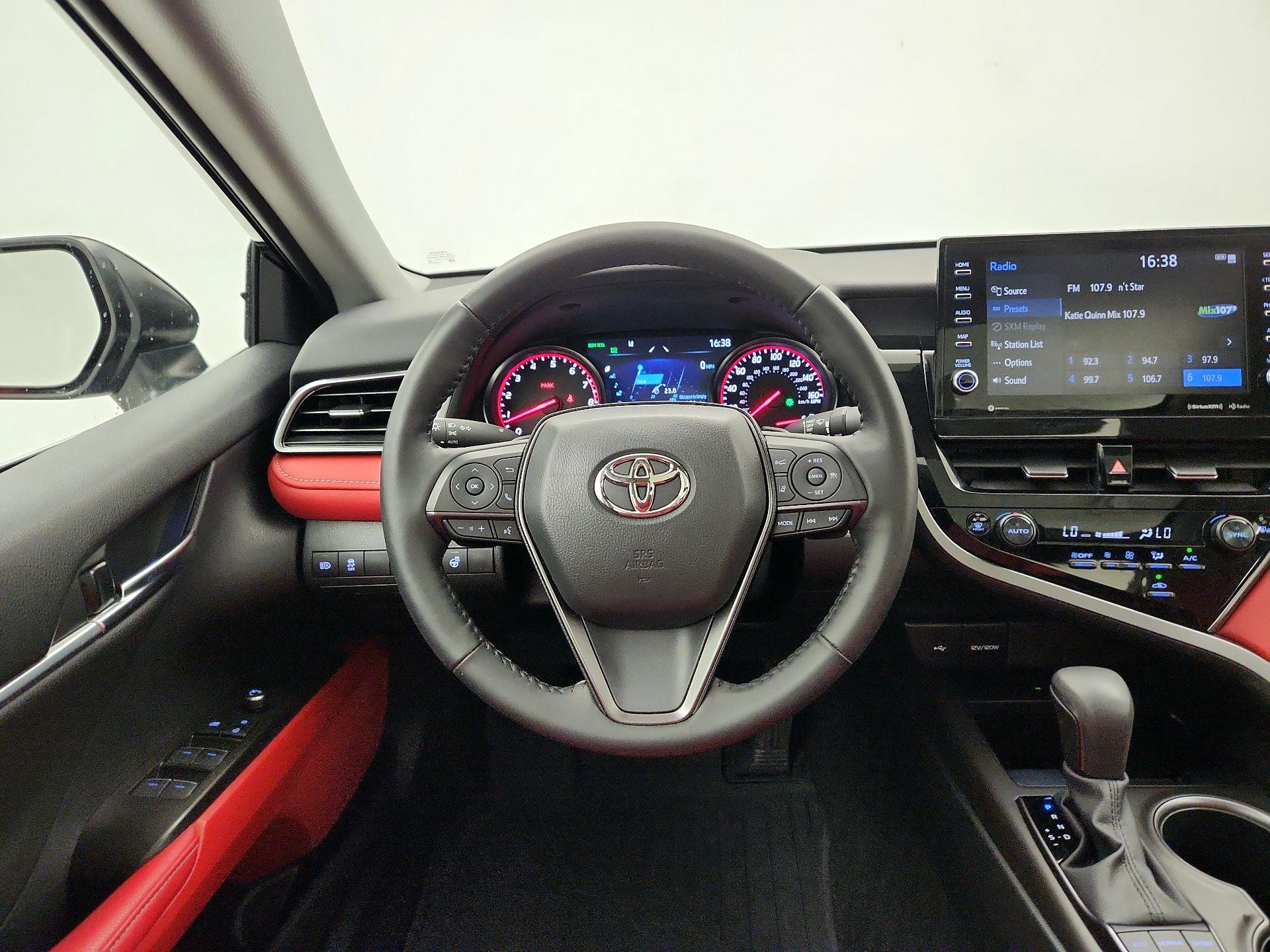 Thumbnail: 2023 Toyota Camry - 10