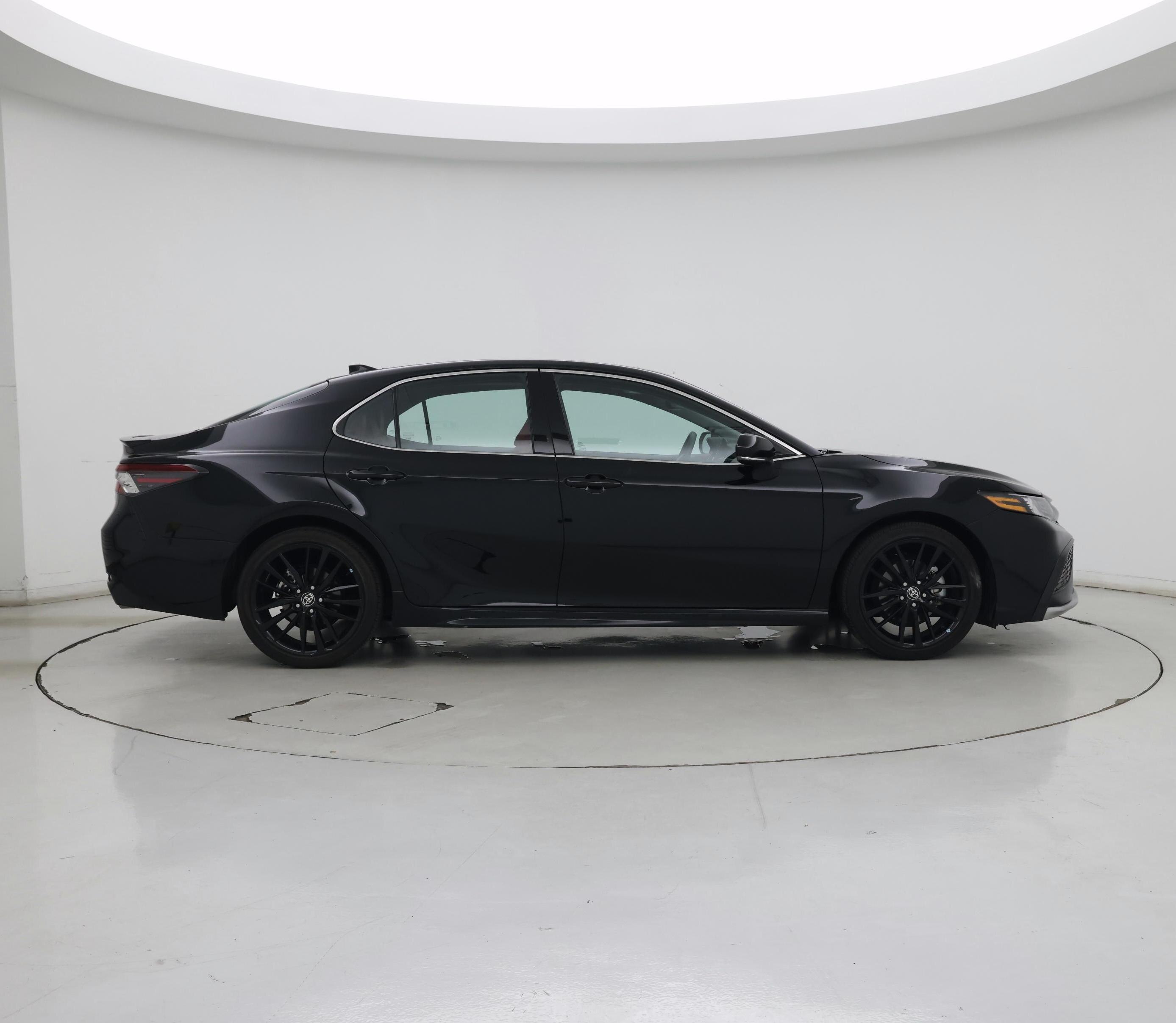Thumbnail: 2023 Toyota Camry - 7