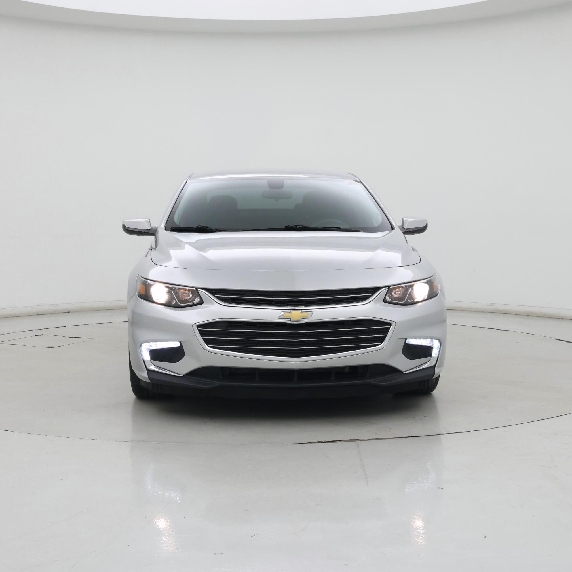 Thumbnail: 2018 Chevrolet Malibu - 5