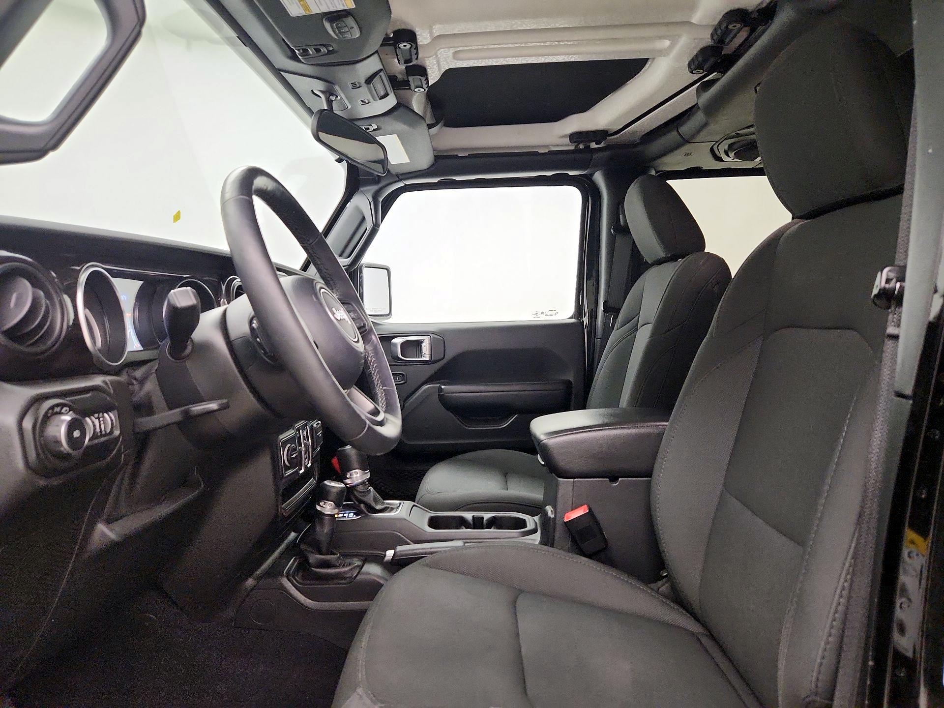 Thumbnail: 2019 Jeep Wrangler - 11