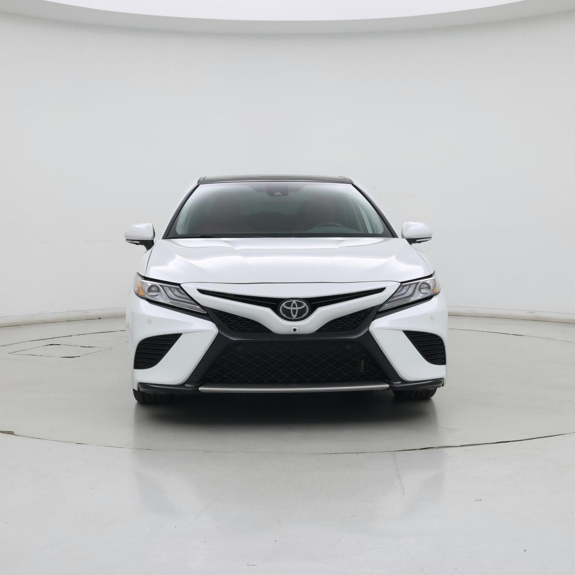 Thumbnail: 2019 Toyota Camry - 5