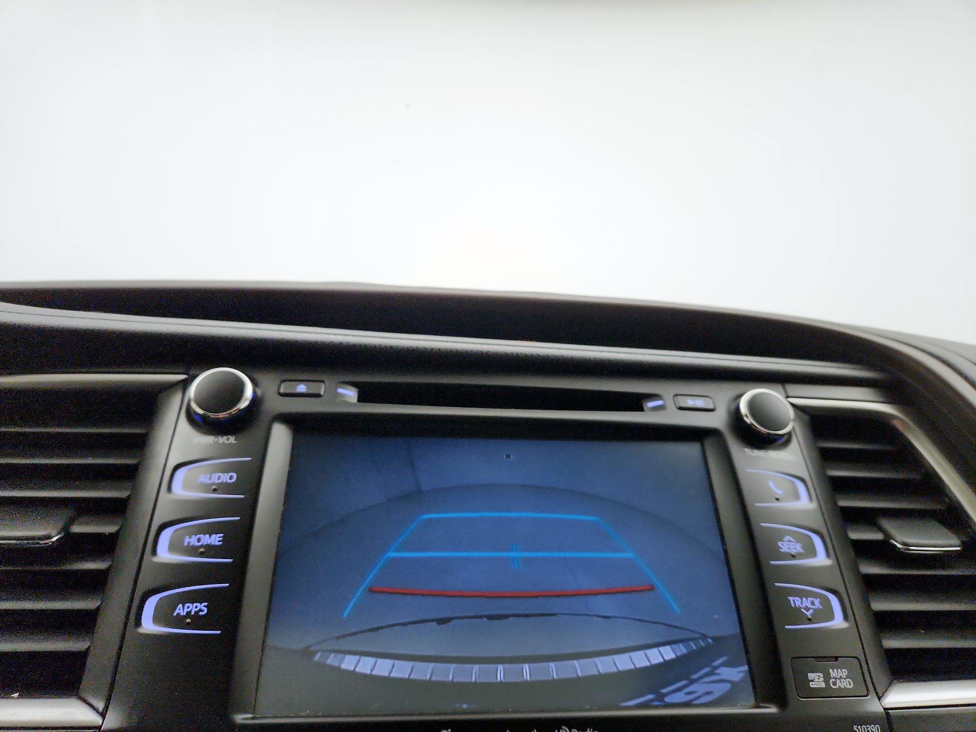 Thumbnail: 2019 Toyota Highlander - 14