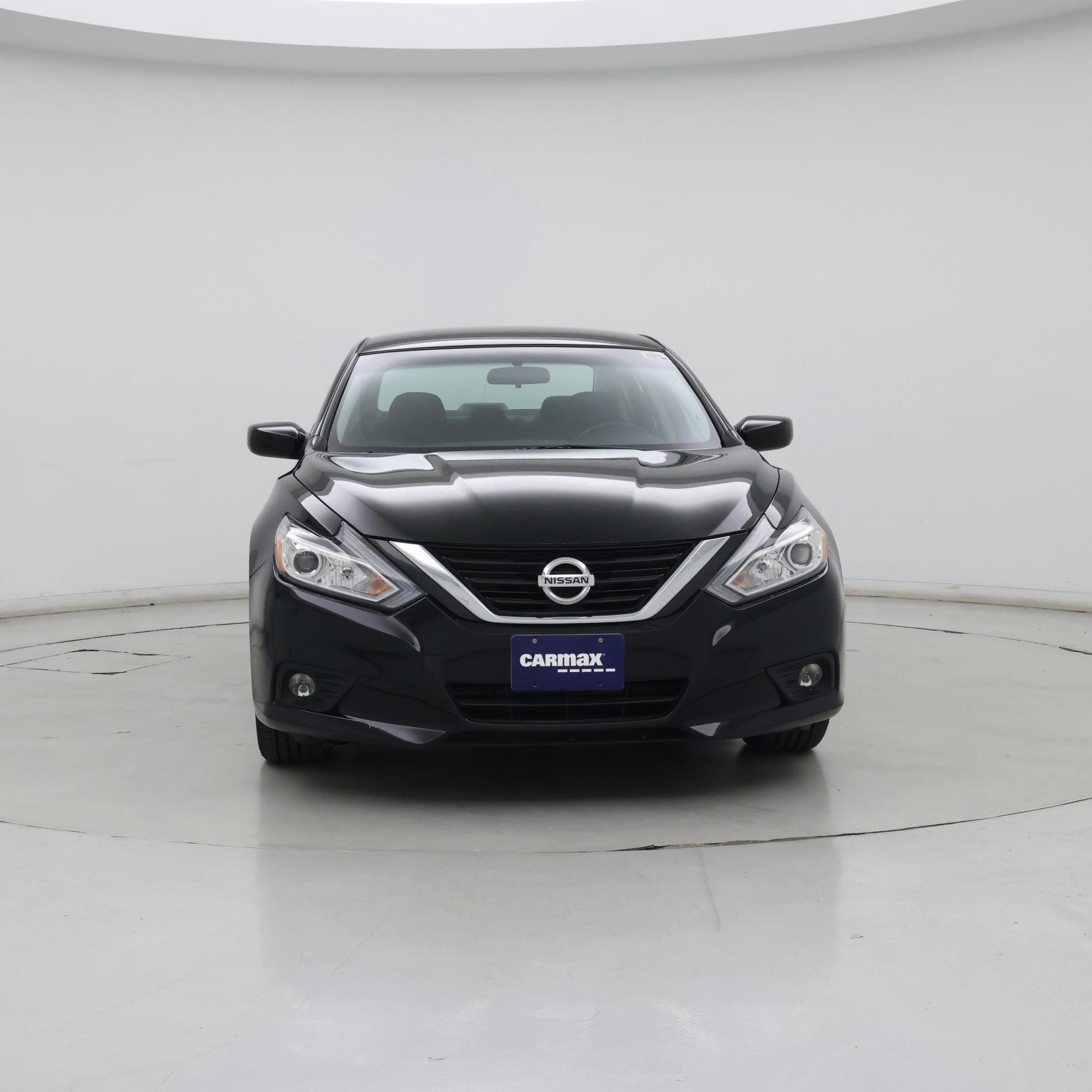 Thumbnail: 2018 Nissan Altima - 5