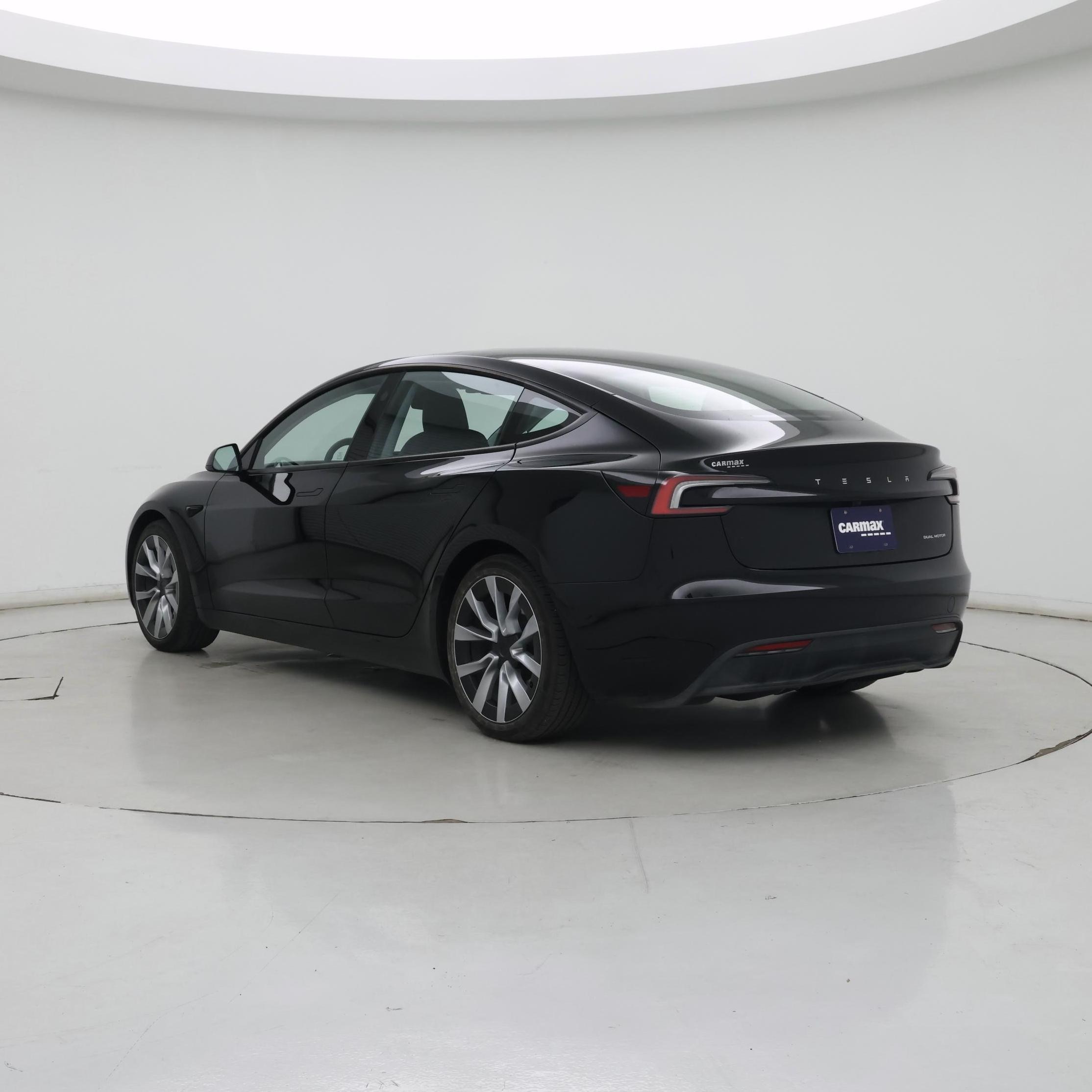 Thumbnail: 2024 Tesla Model 3 - 2