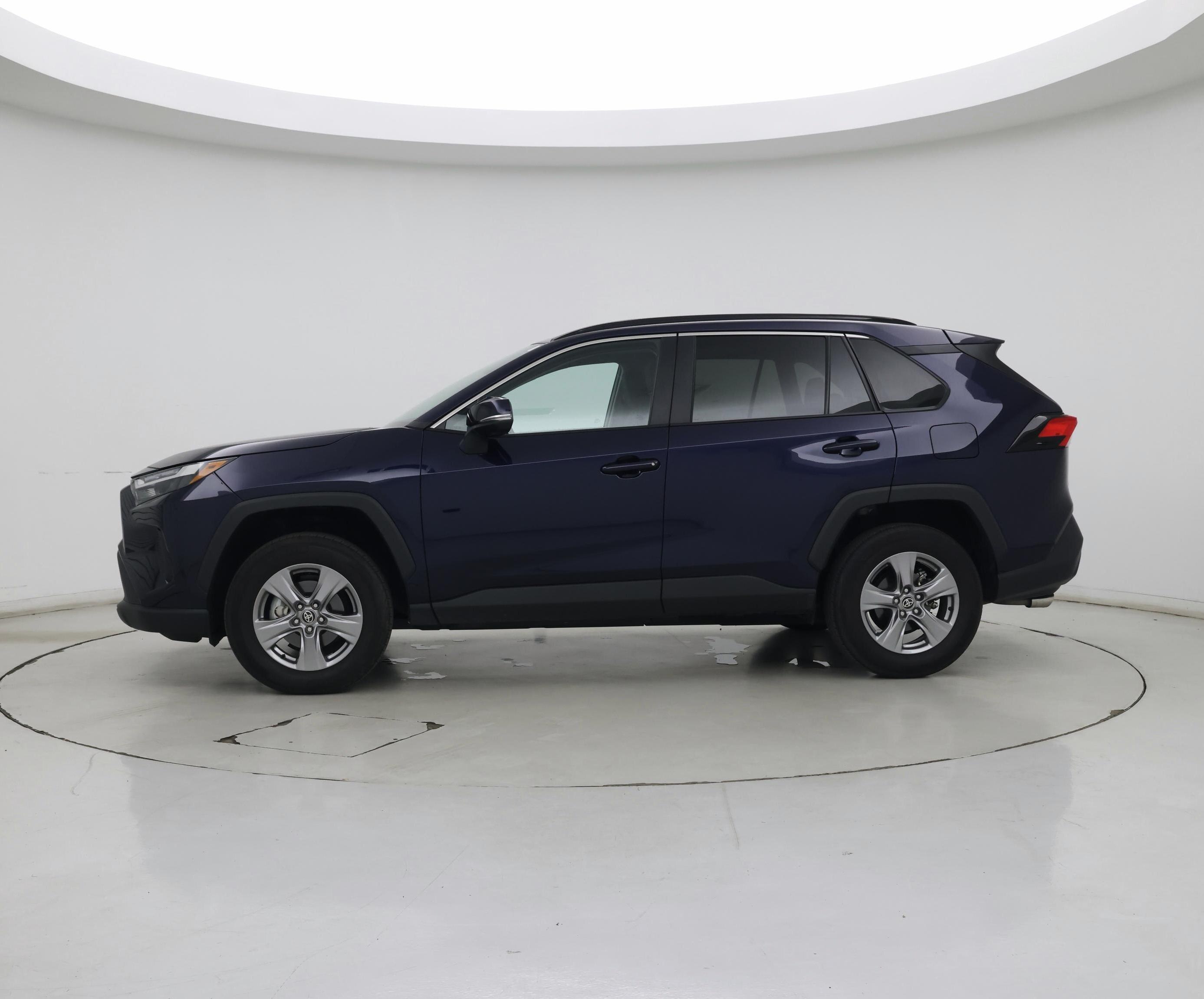 Thumbnail: 2025 Toyota RAV4 - 3