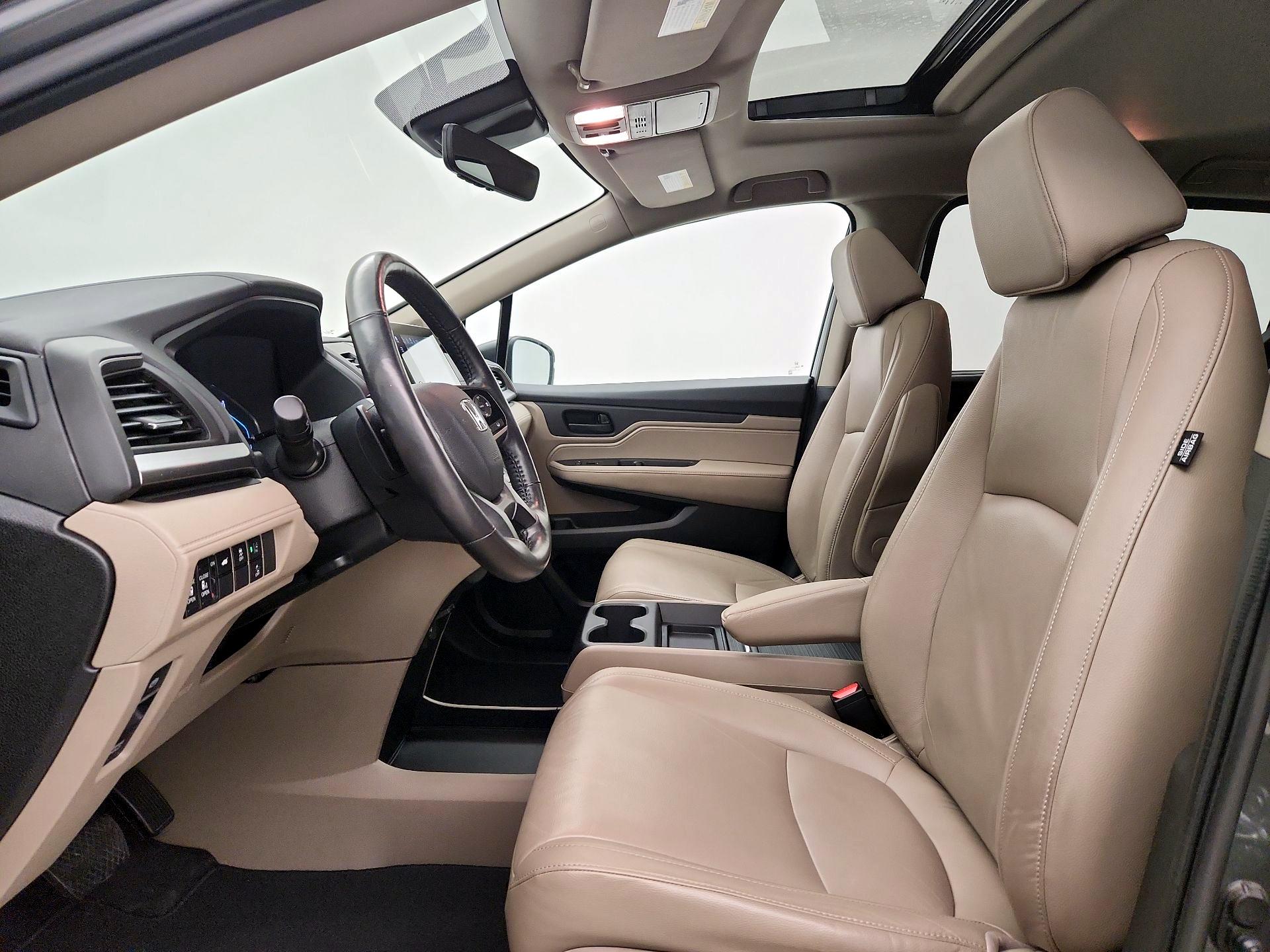 Thumbnail: 2019 Honda Odyssey - 11