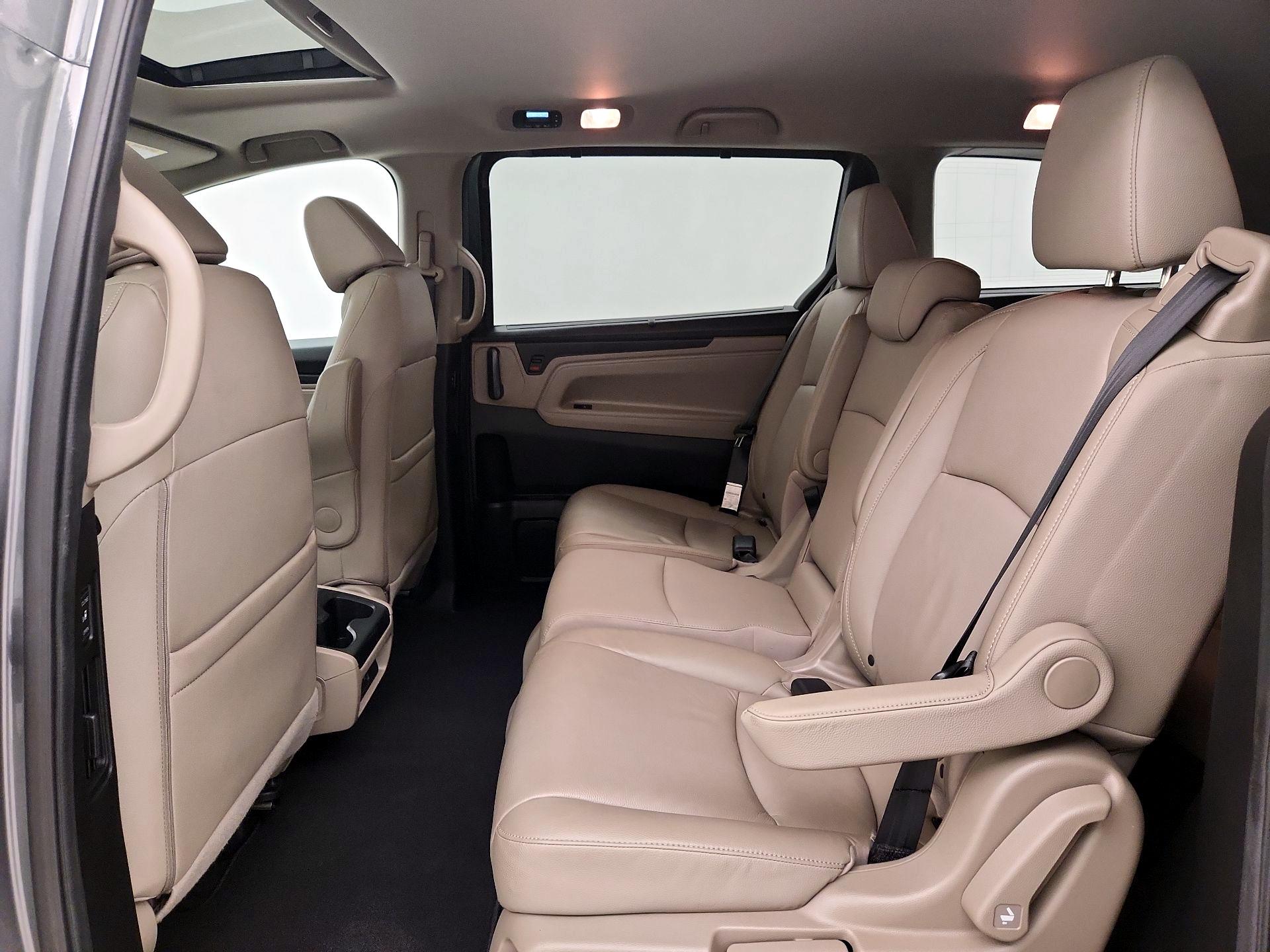 Thumbnail: 2019 Honda Odyssey - 20