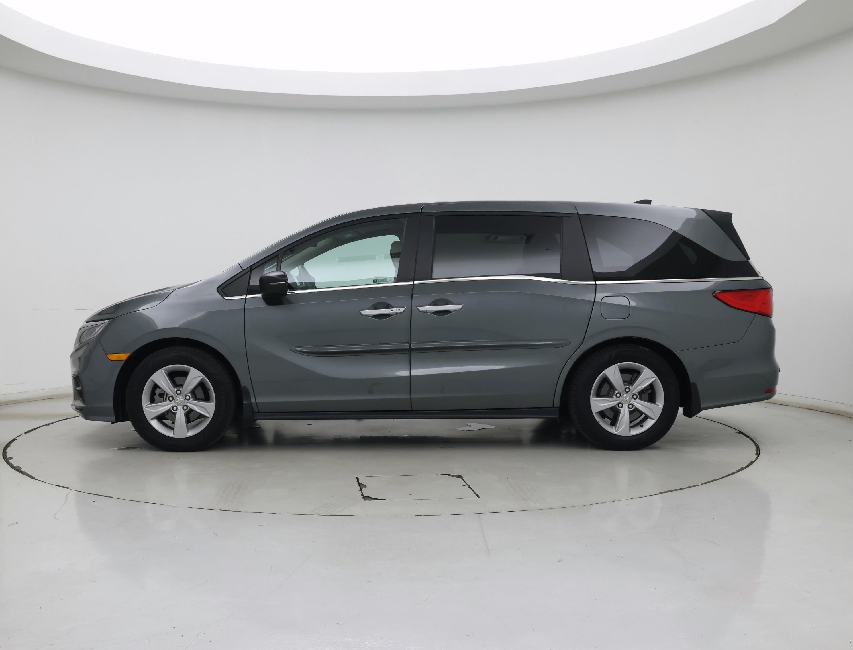 Thumbnail: 2019 Honda Odyssey - 3