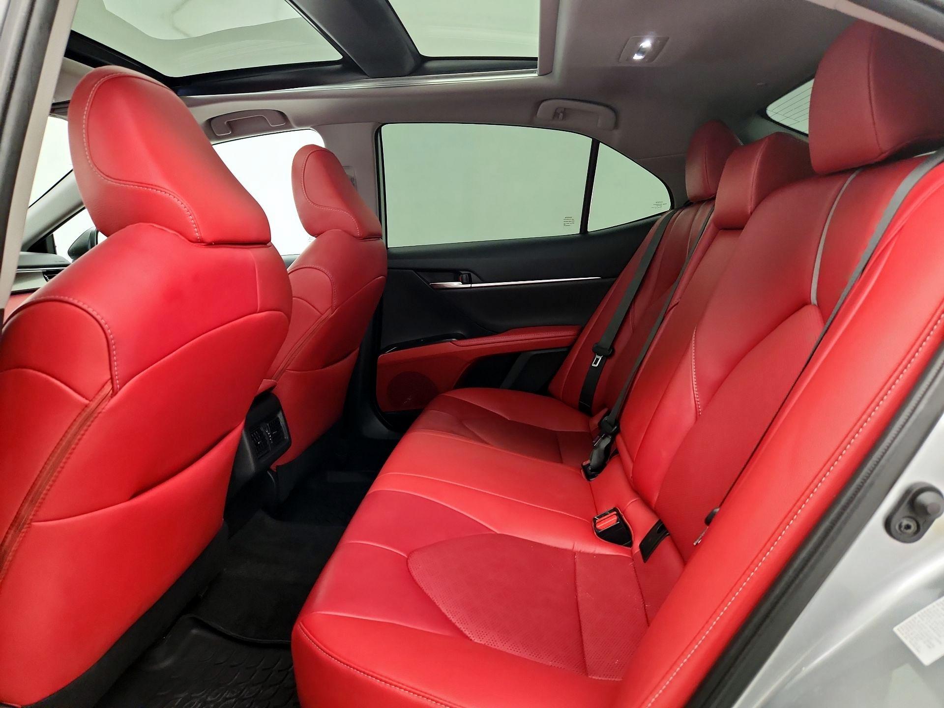 Thumbnail: 2019 Toyota Camry - 20