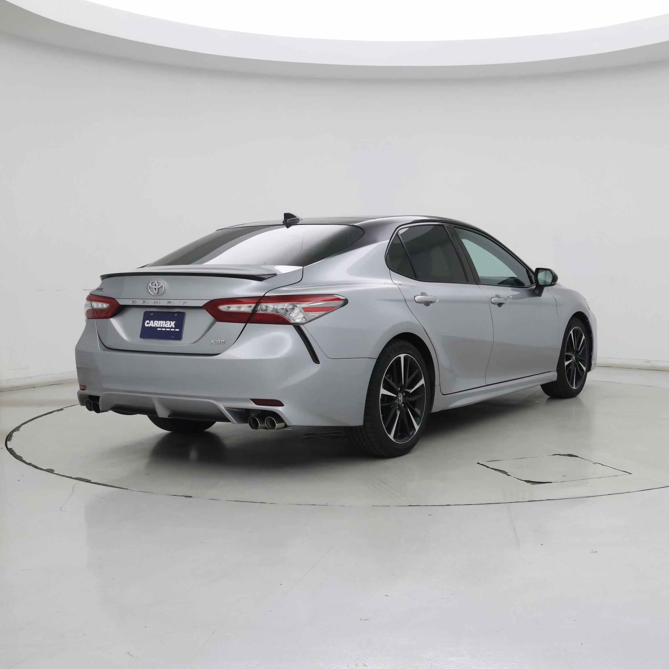 Thumbnail: 2019 Toyota Camry - 8