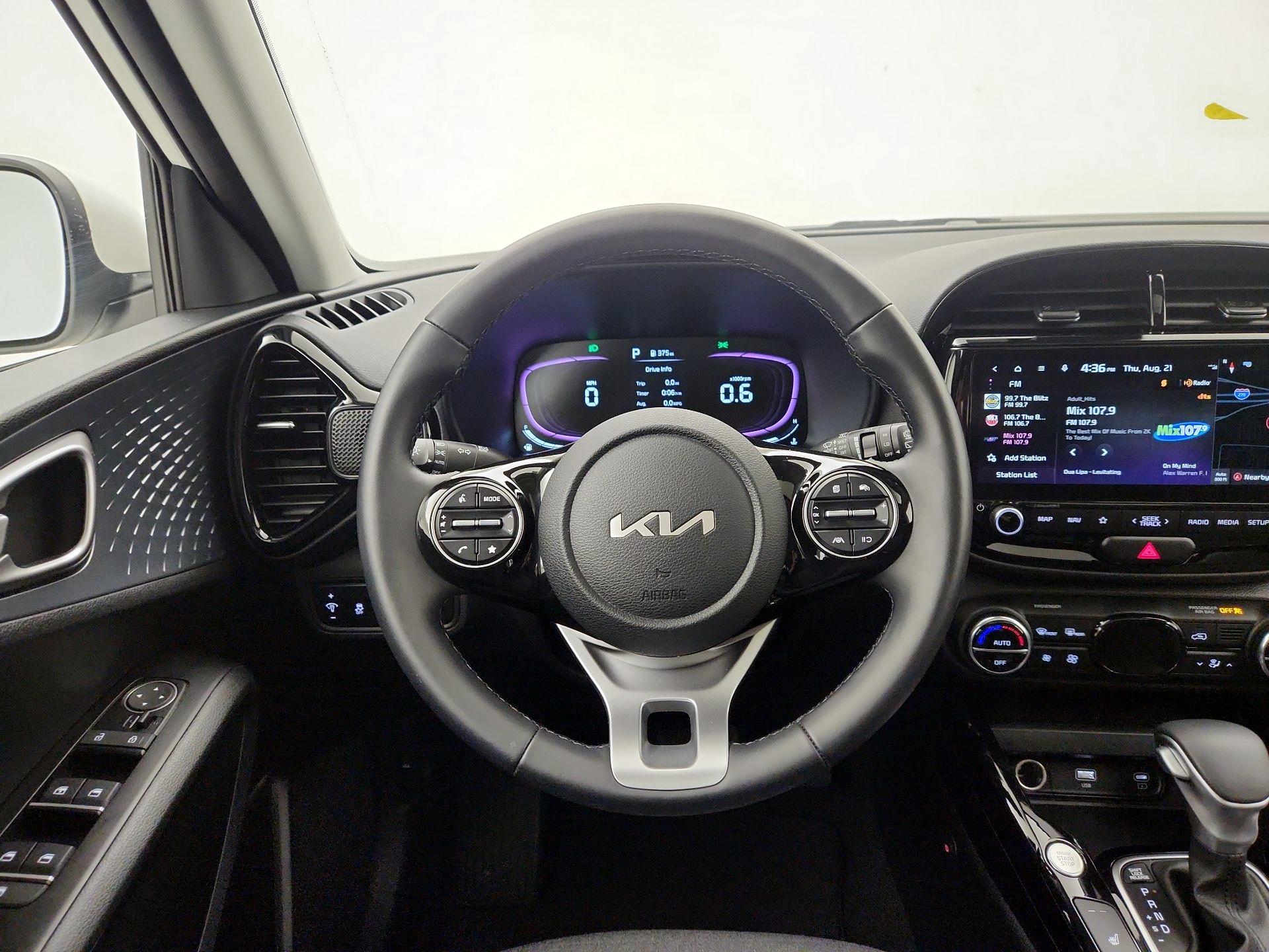 Thumbnail: 2023 Kia Soul - 10