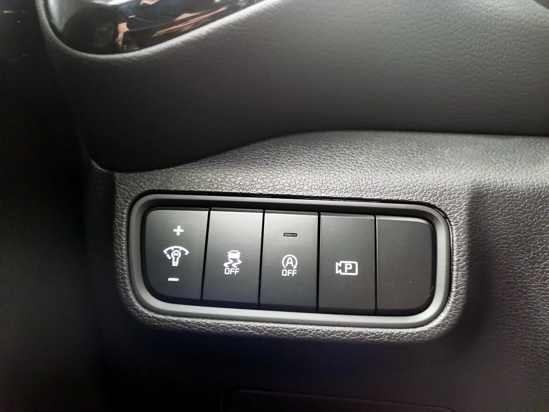Thumbnail: 2023 Kia Soul - 13