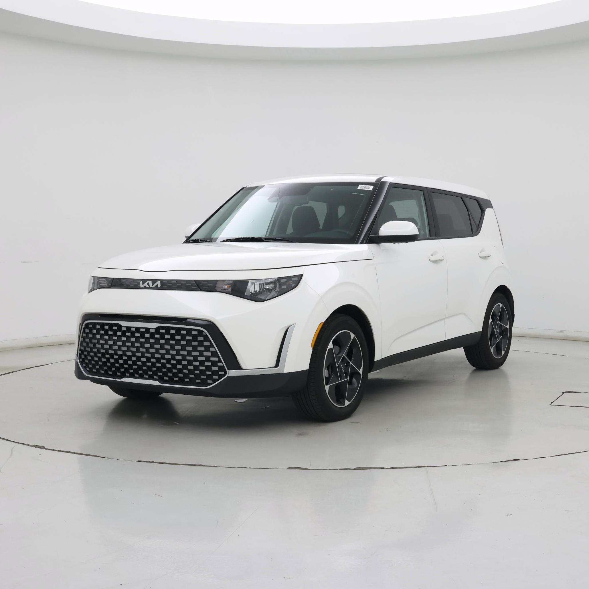 Thumbnail: 2023 Kia Soul - 4