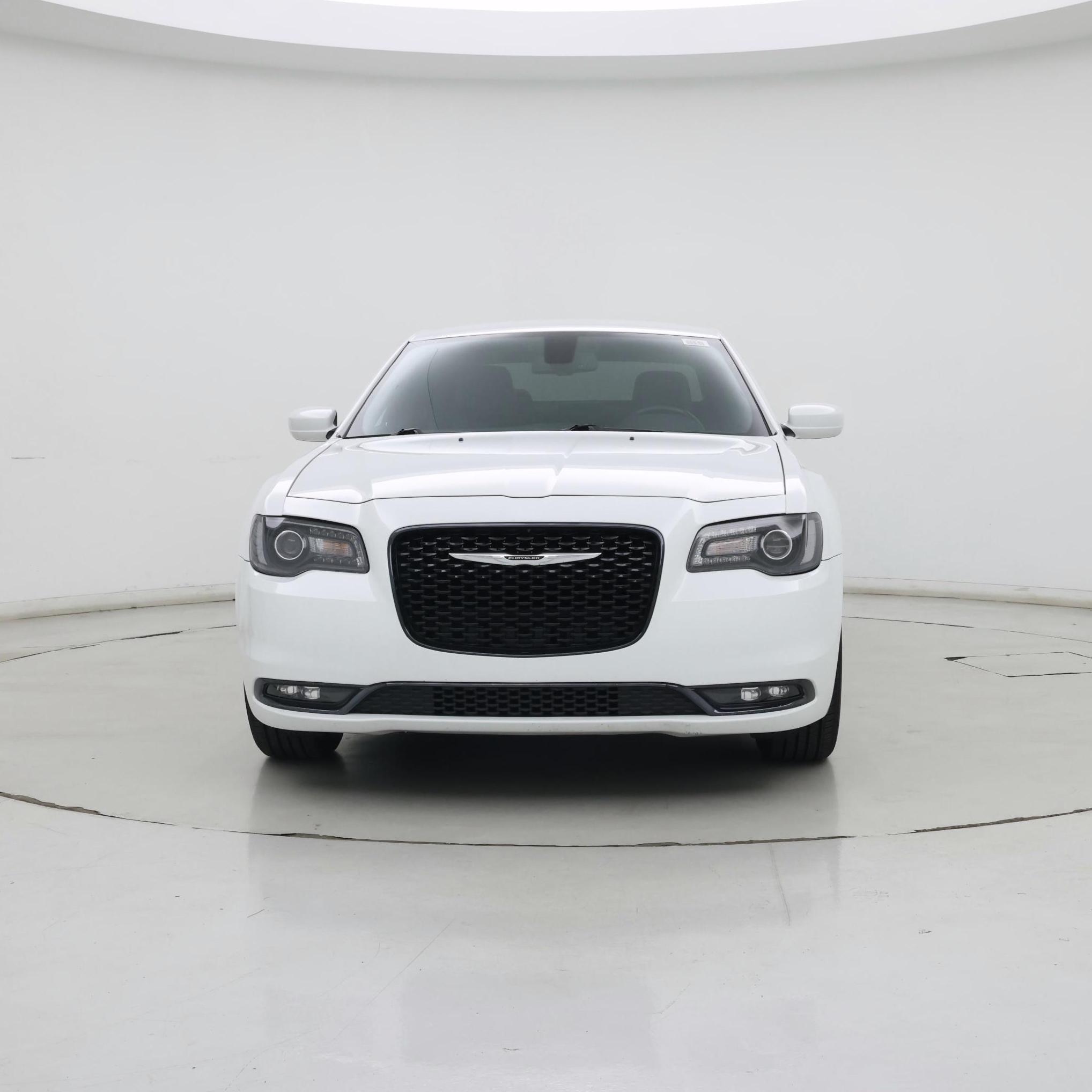 Thumbnail: 2018 Chrysler 300 - 5