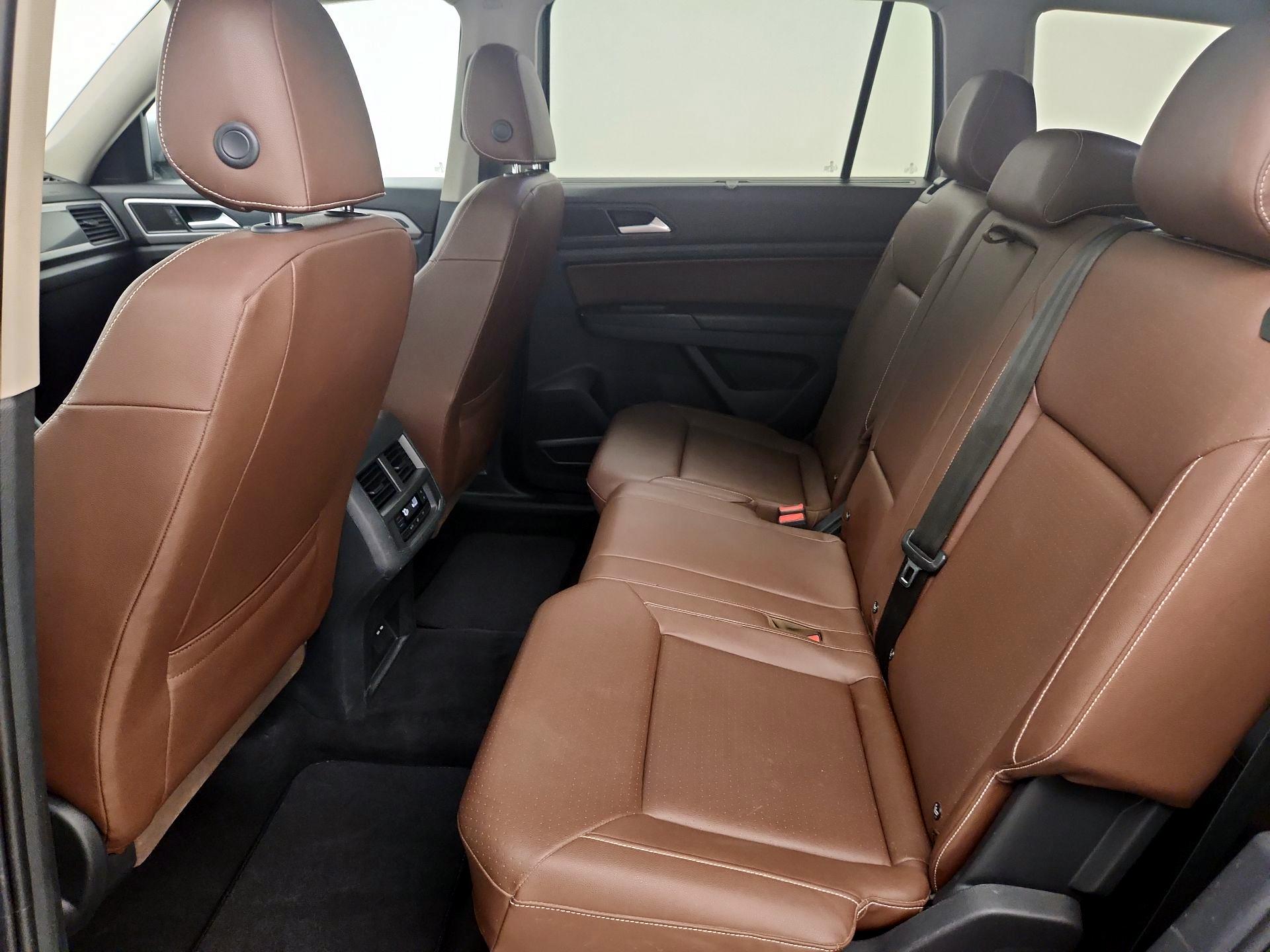 Thumbnail: 2021 Volkswagen Atlas - 20