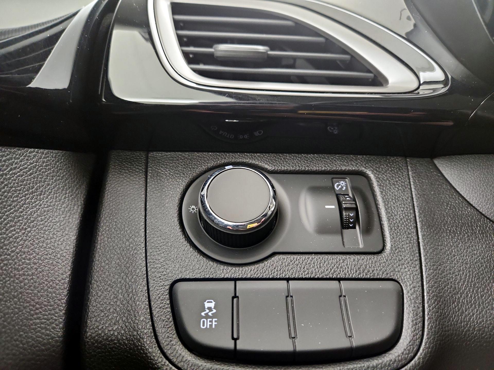 Thumbnail: 2021 Chevrolet Spark - 13
