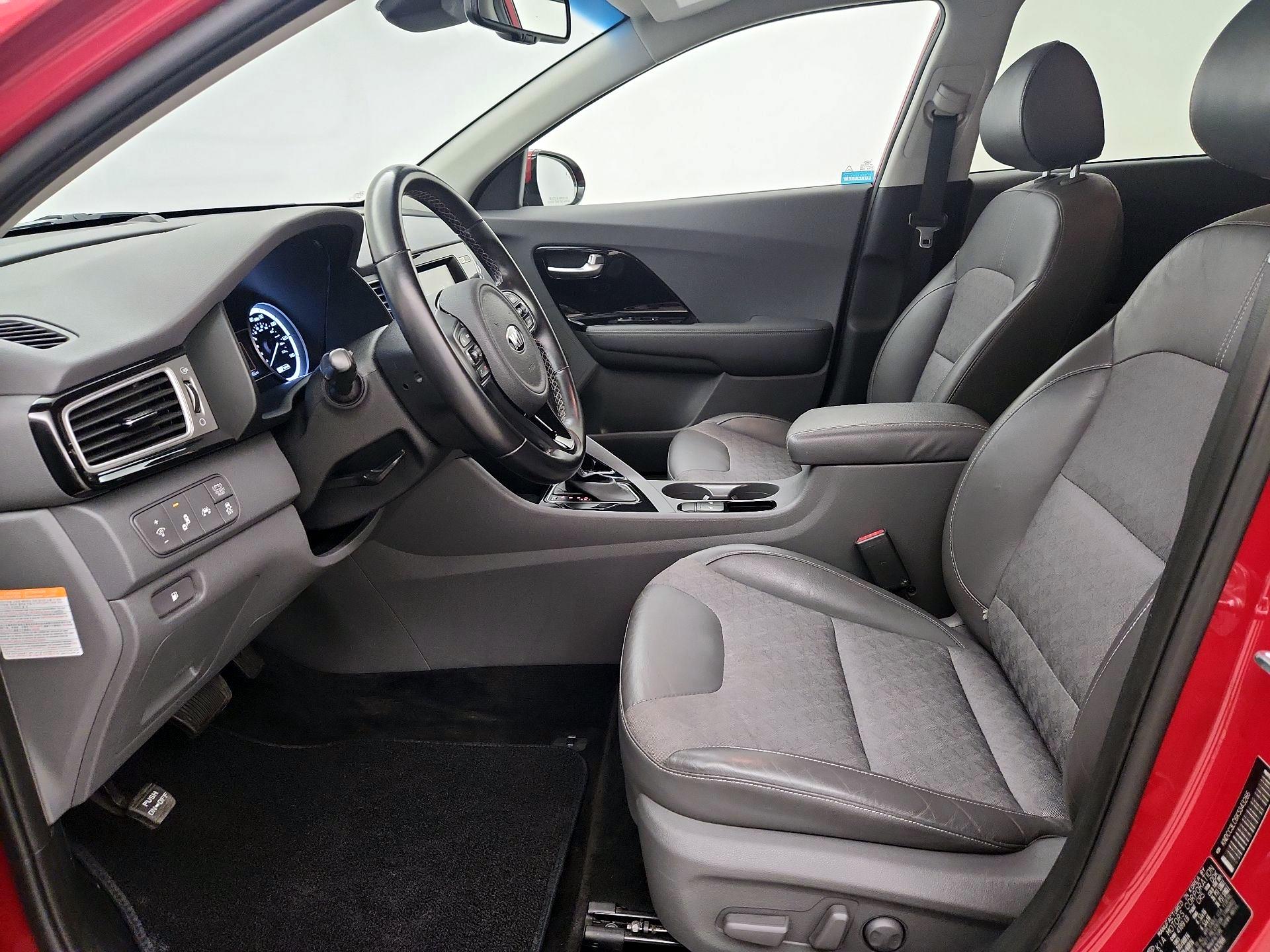 Thumbnail: 2019 Kia Niro - 11