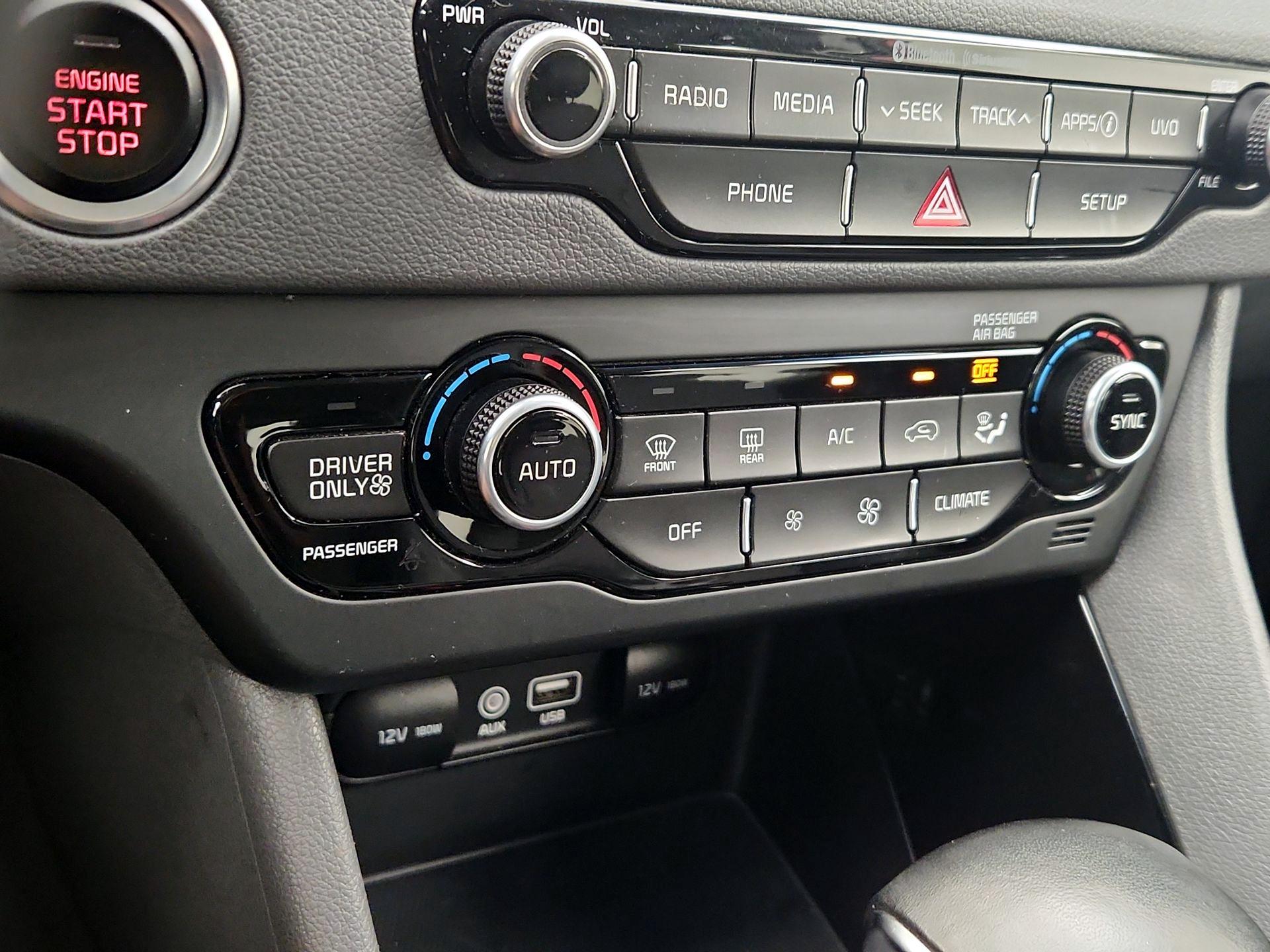 Thumbnail: 2019 Kia Niro - 16