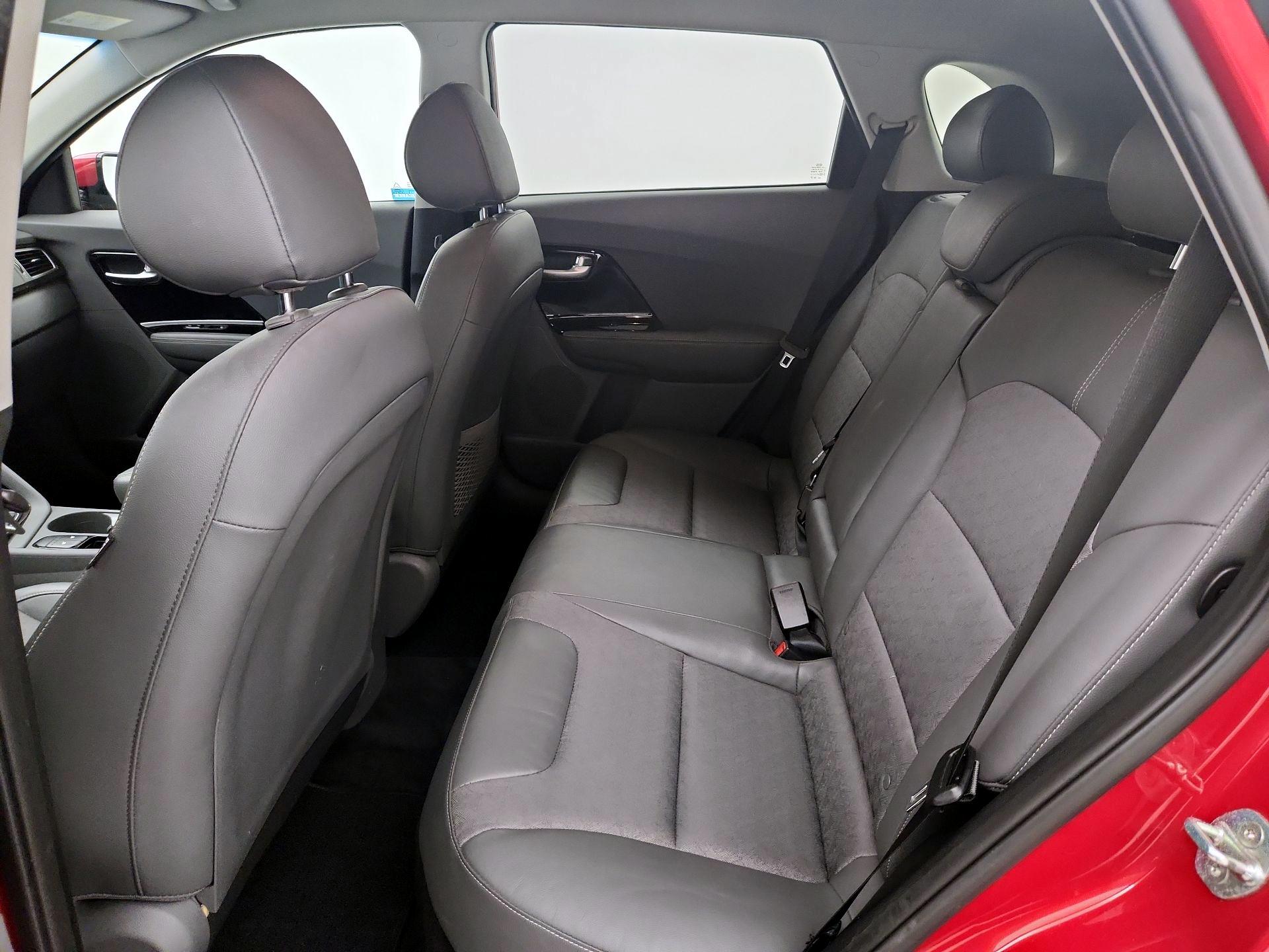 Thumbnail: 2019 Kia Niro - 19