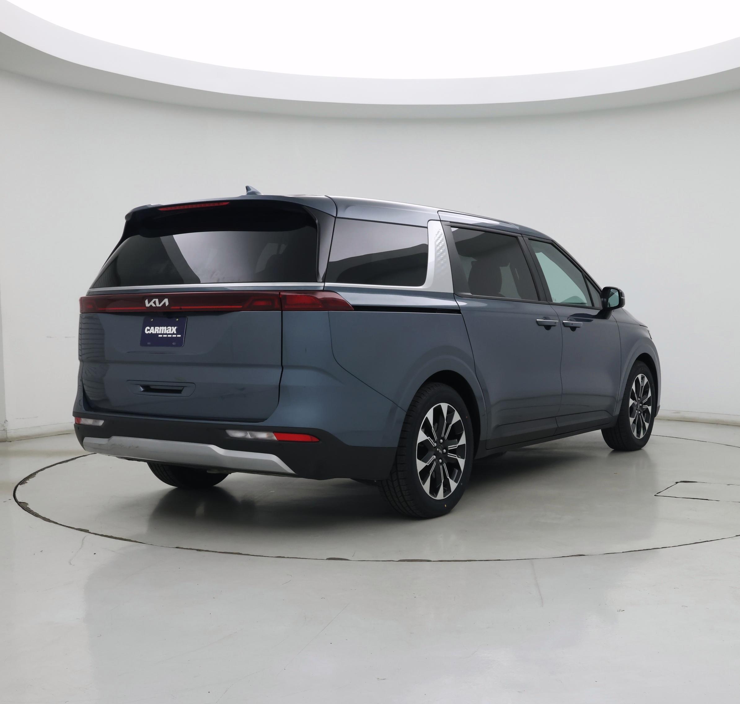 Thumbnail: 2024 Kia Carnival - 8
