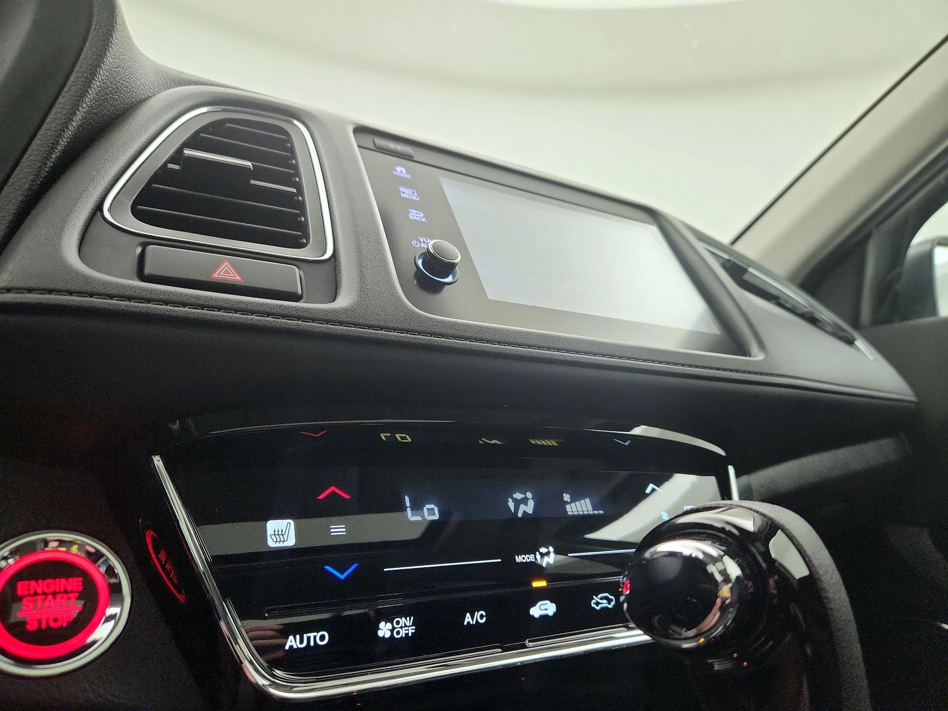Thumbnail: 2019 Honda HR-V - 16