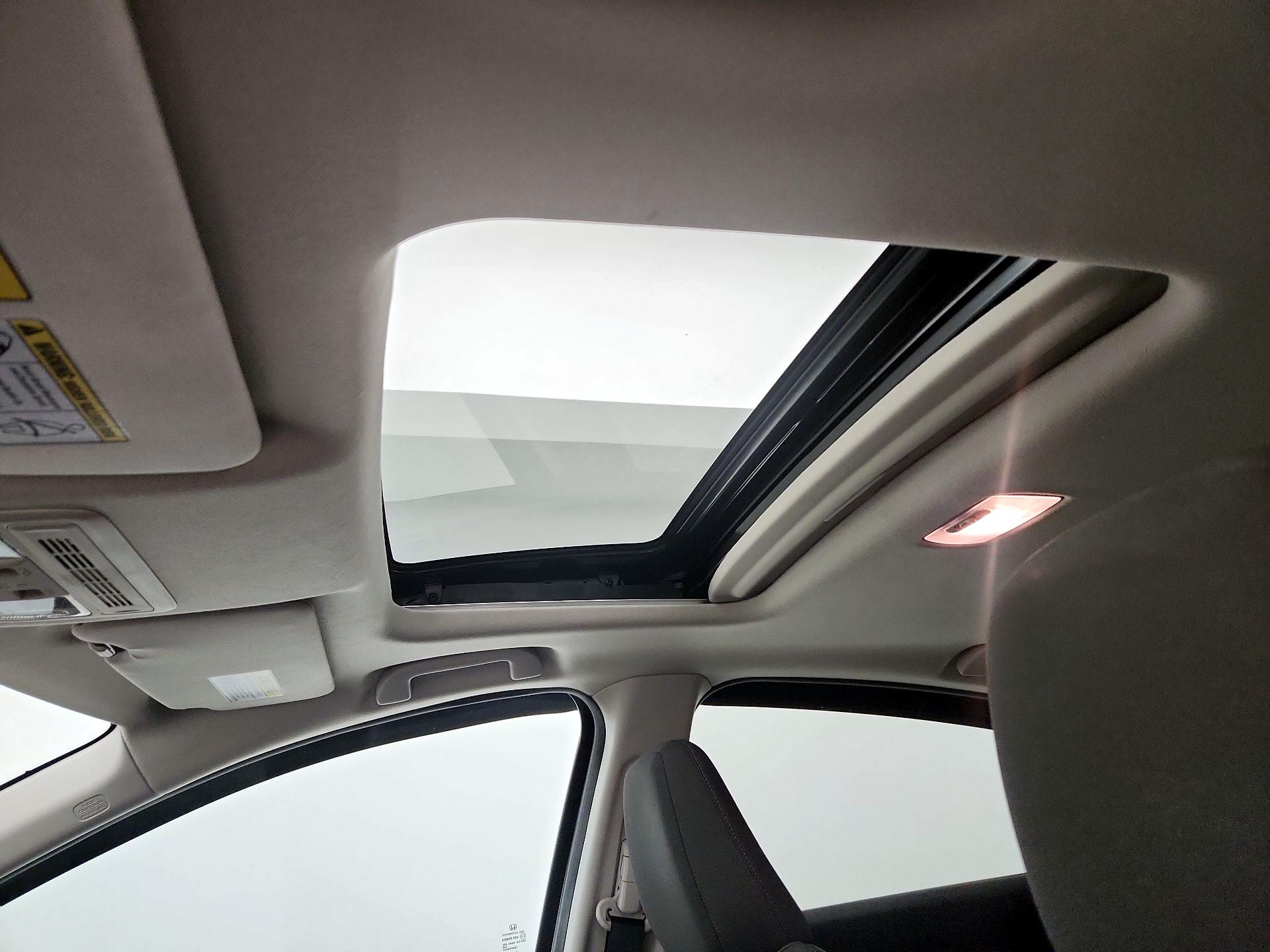 Thumbnail: 2019 Honda HR-V - 19