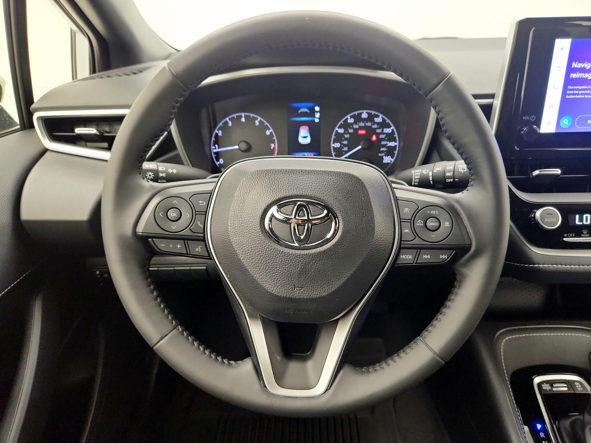 Thumbnail: 2025 Toyota Corolla - 10