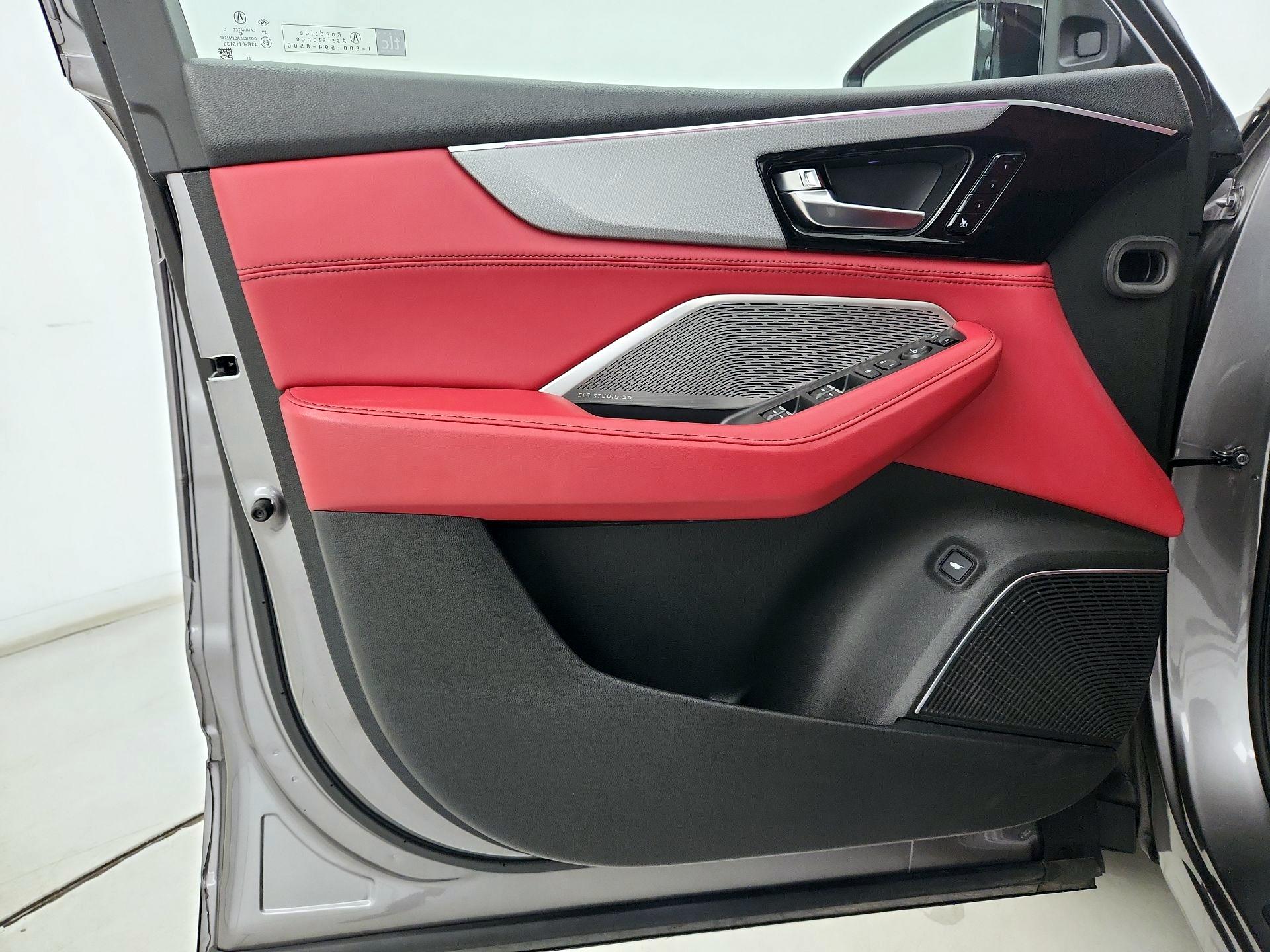 Thumbnail: 2022 Acura MDX - 12