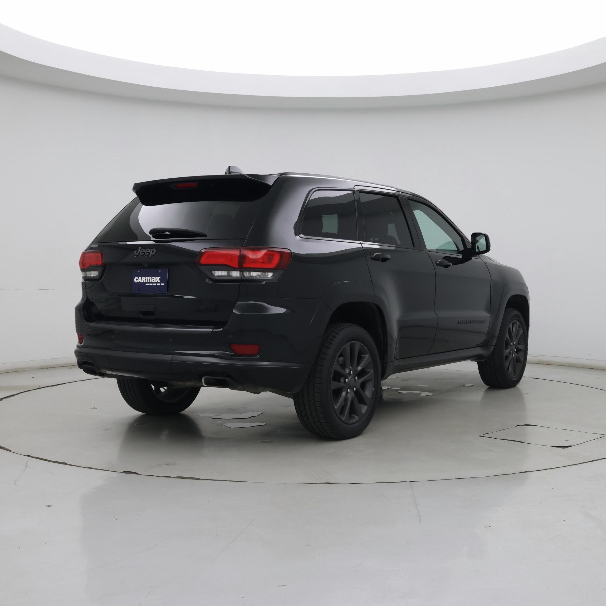 Thumbnail: 2018 Jeep Grand Cherokee - 8
