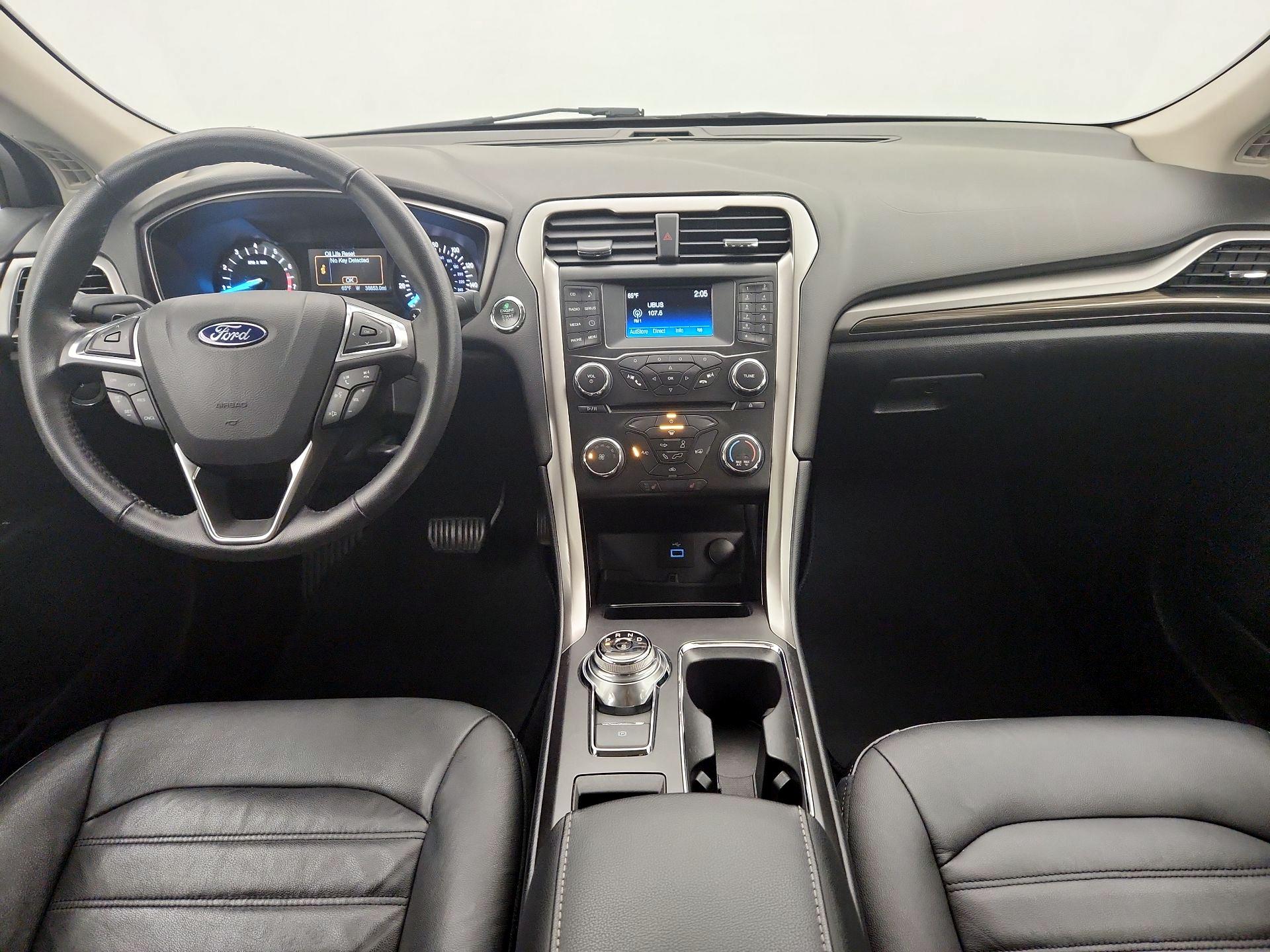 Thumbnail: 2017 Ford Fusion - 9