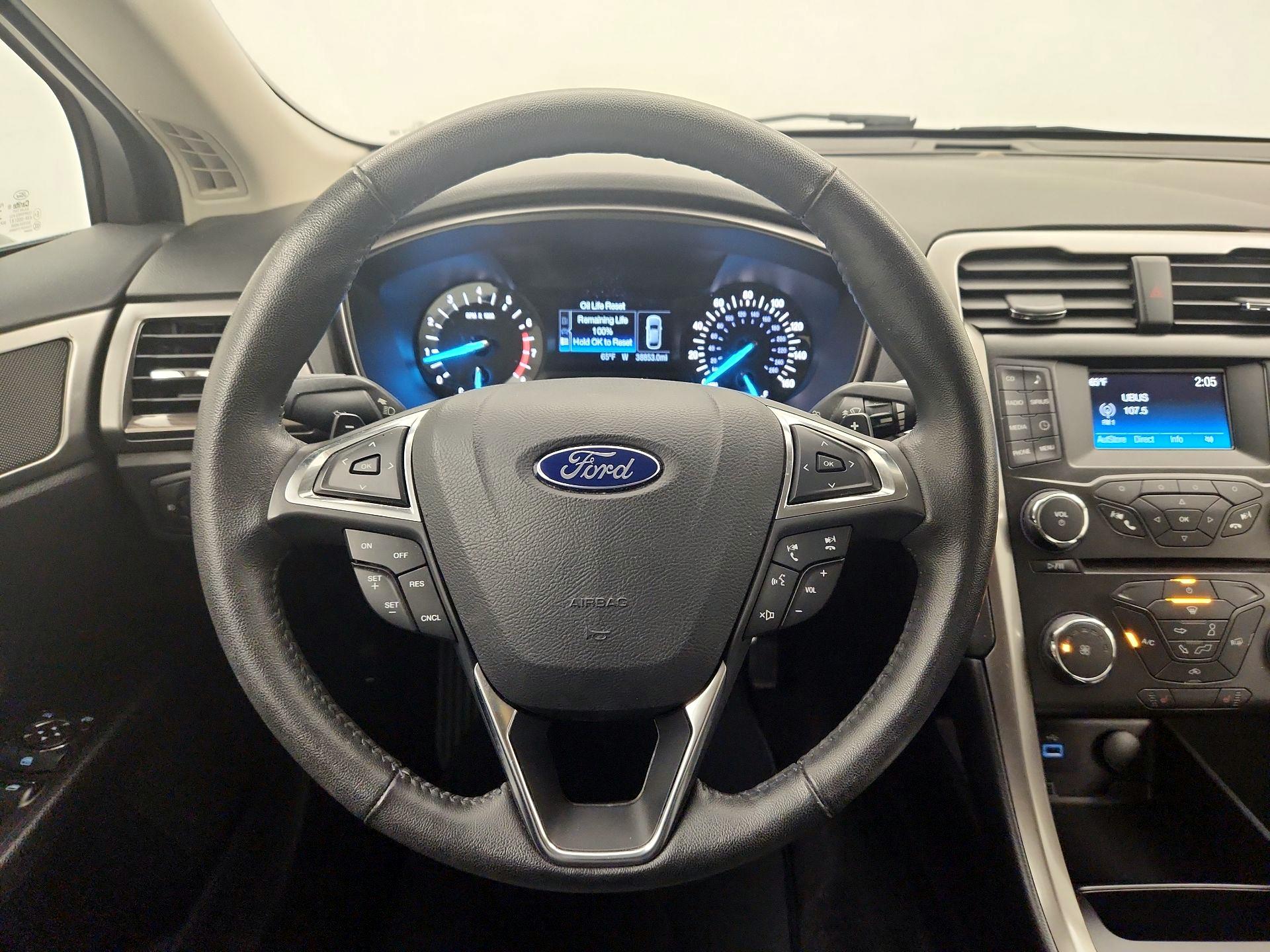 Thumbnail: 2017 Ford Fusion - 10
