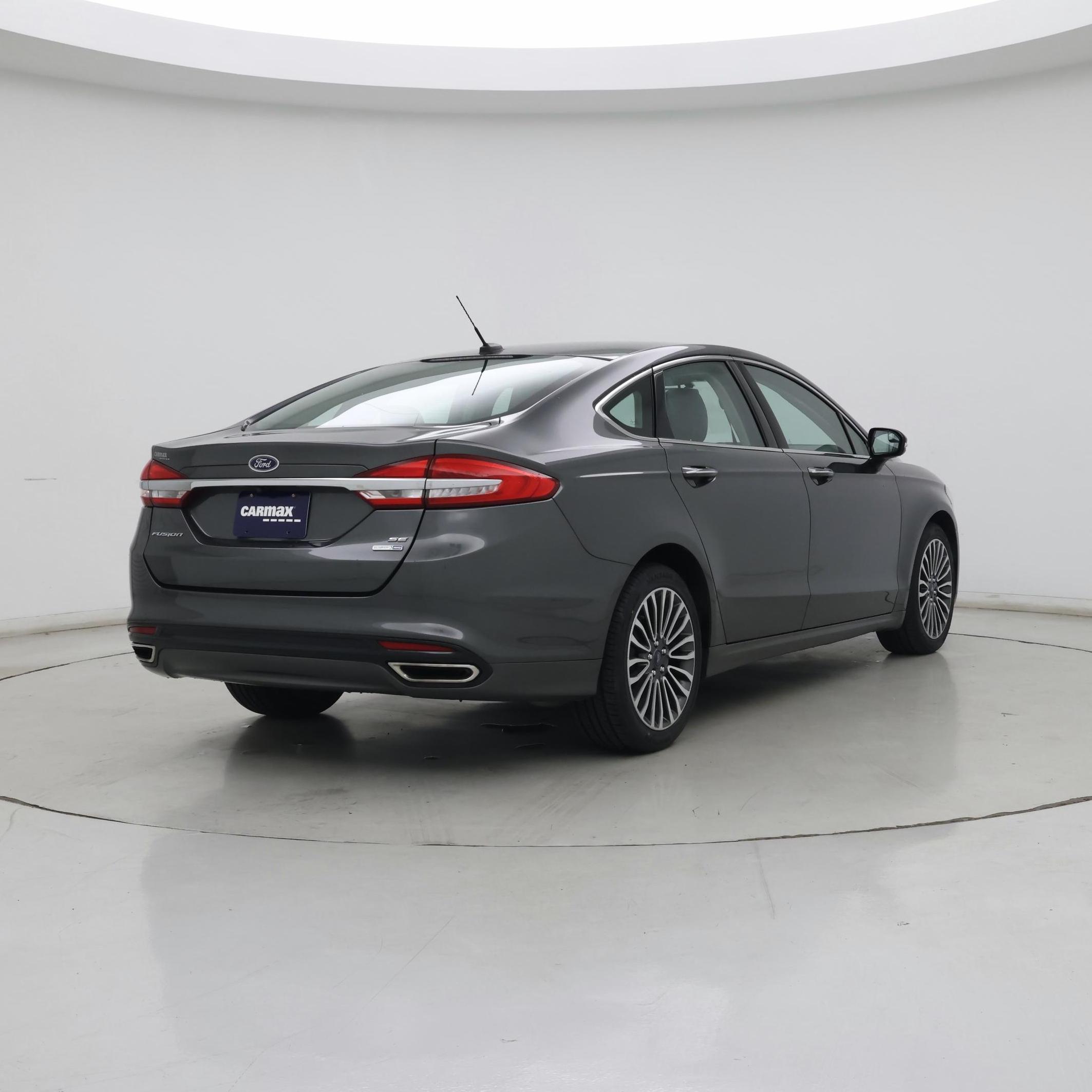 Thumbnail: 2017 Ford Fusion - 8