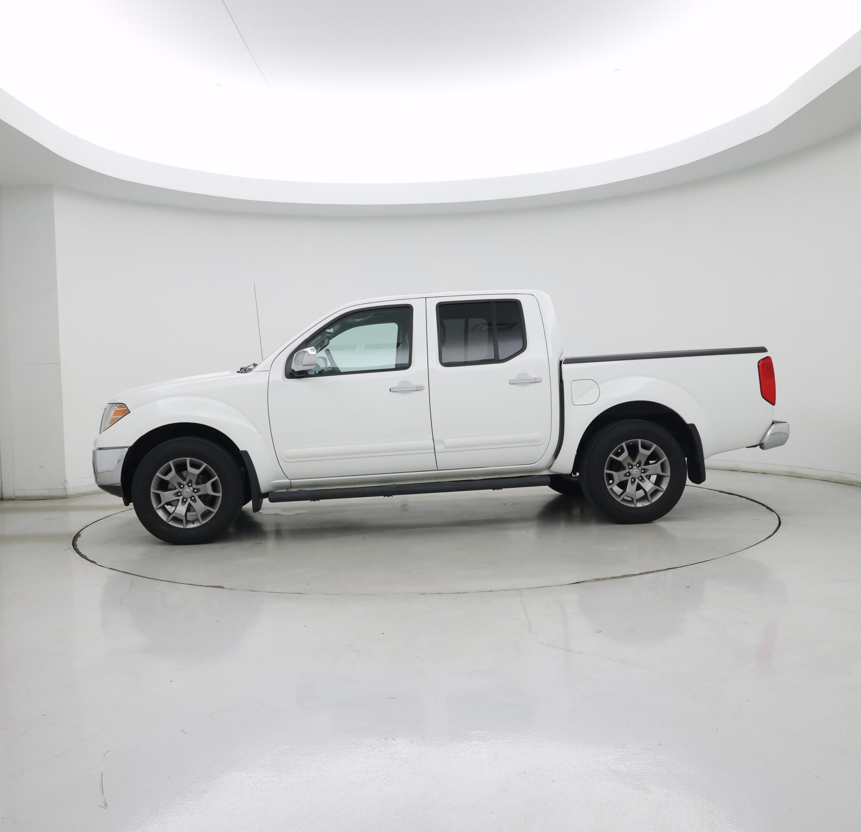 Thumbnail: 2015 Nissan Frontier - 3