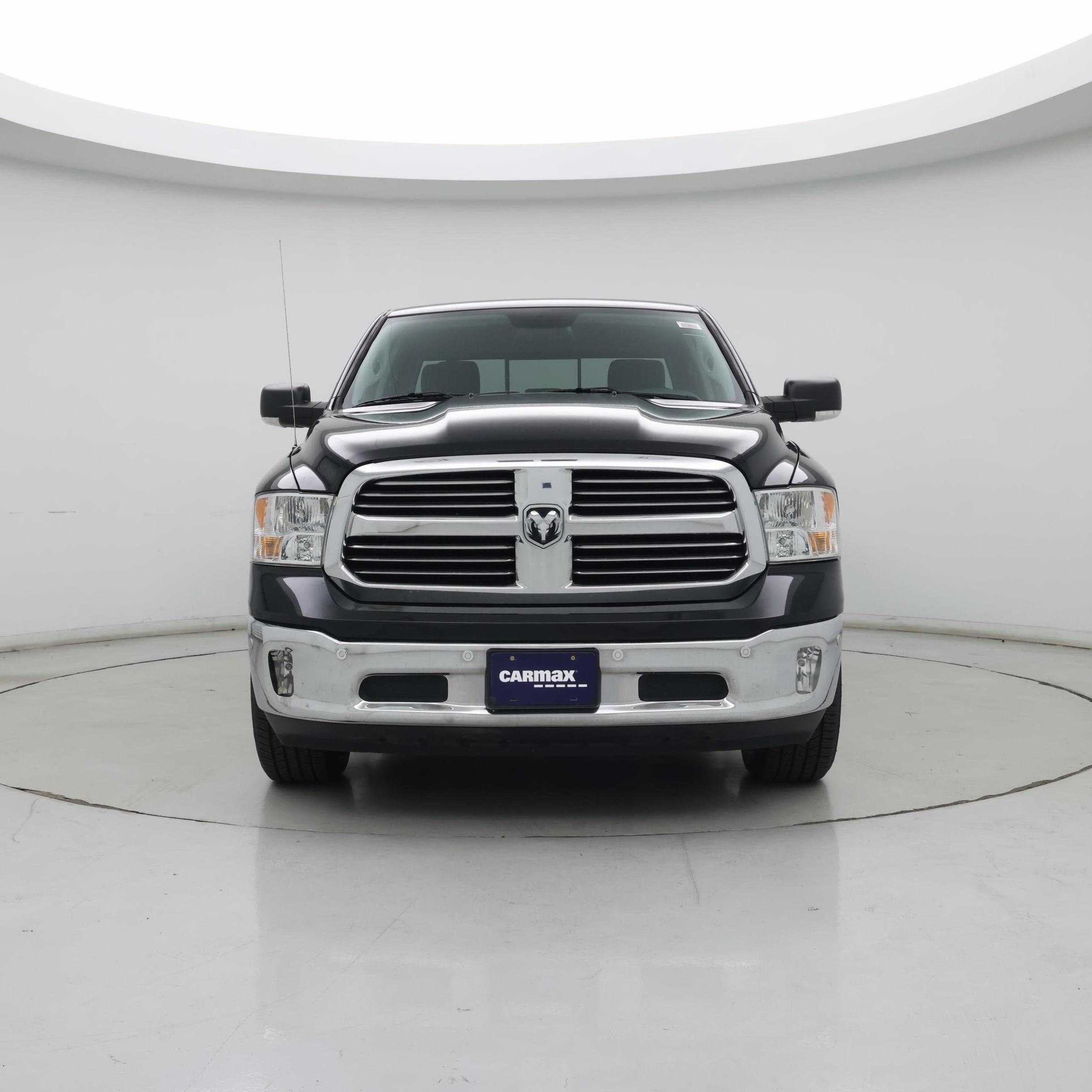 Thumbnail: 2019 RAM 1500 Classic - 5