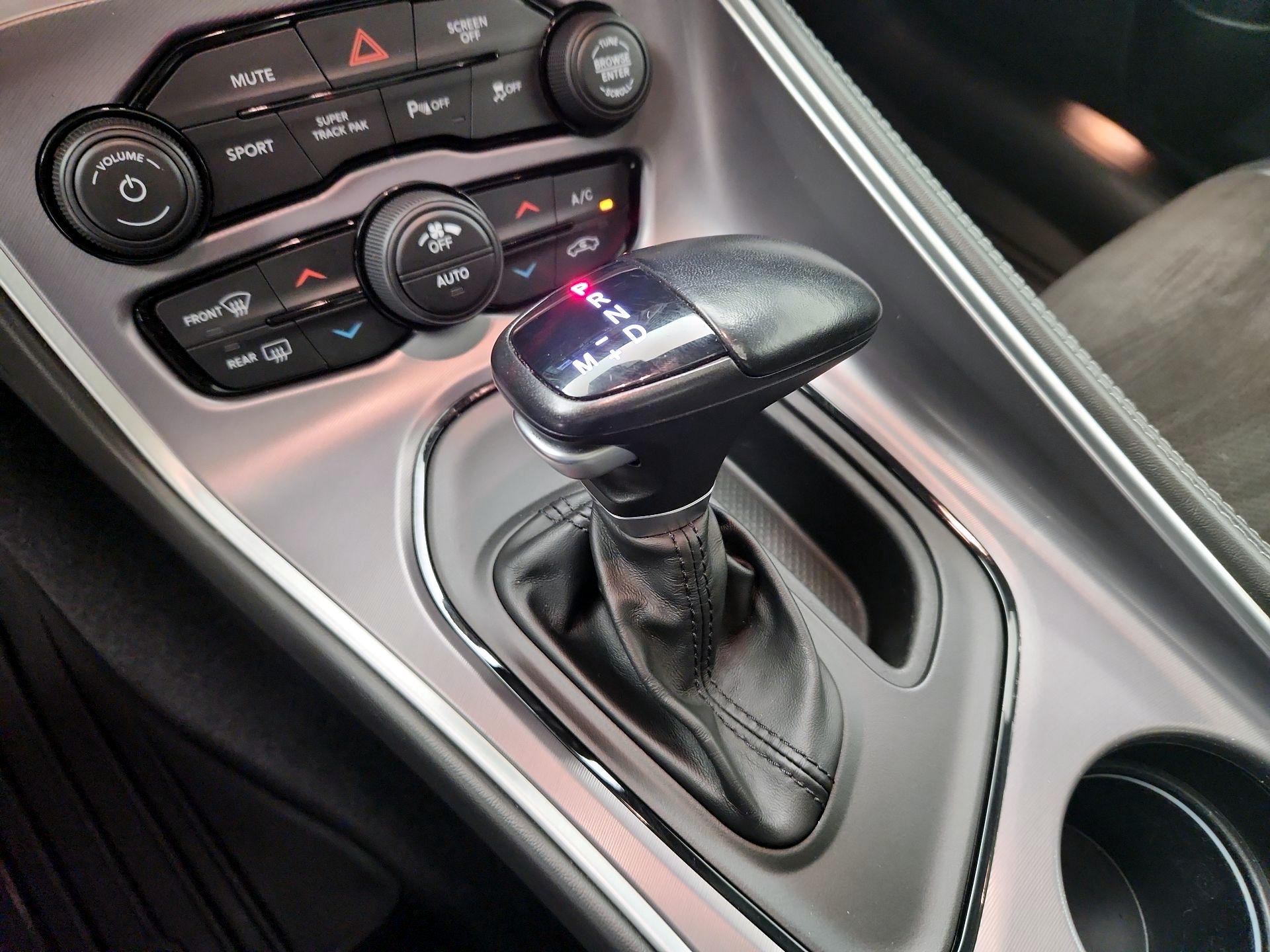 Thumbnail: 2020 Dodge Challenger - 17