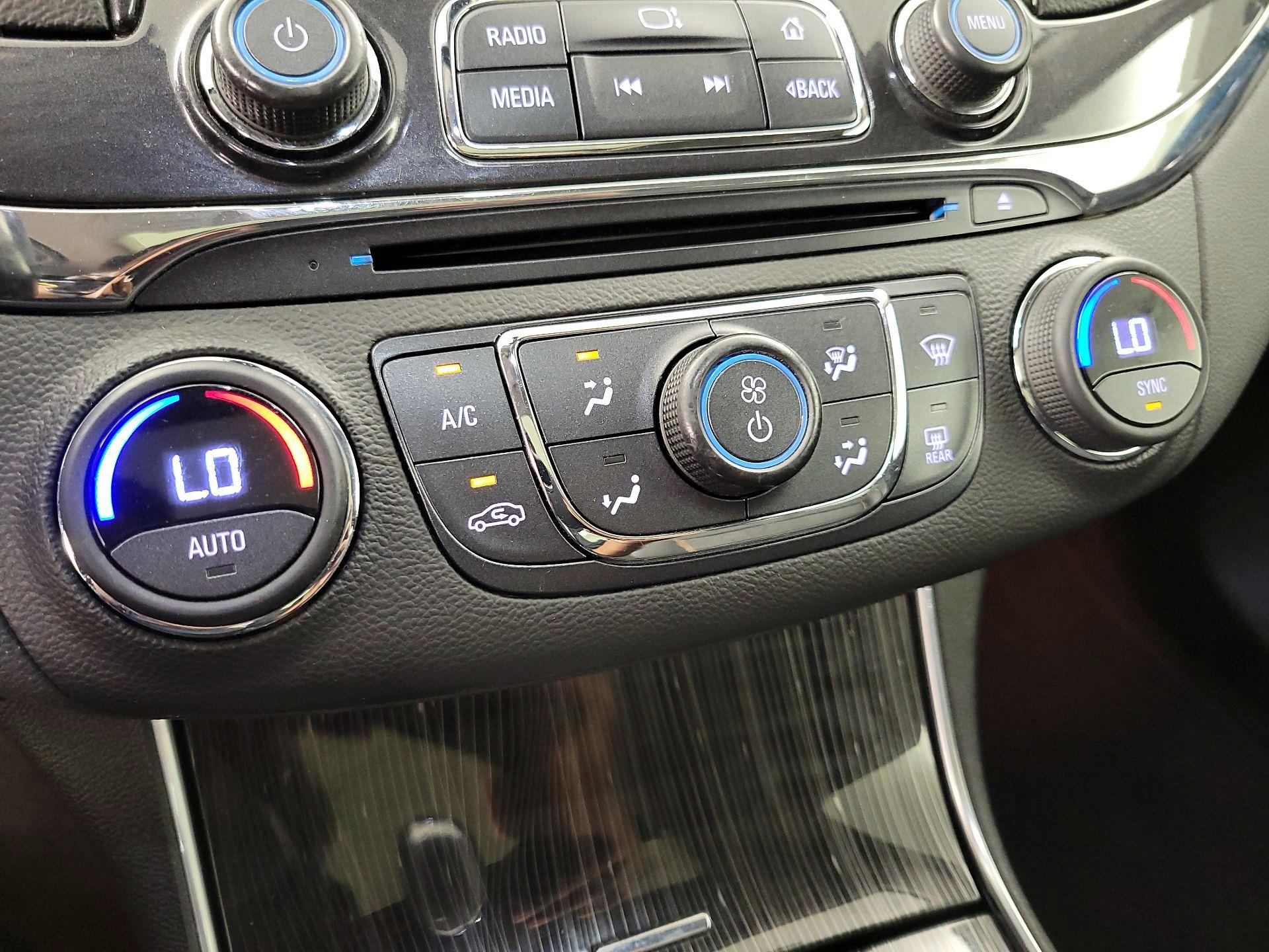 Thumbnail: 2018 Chevrolet Impala - 17