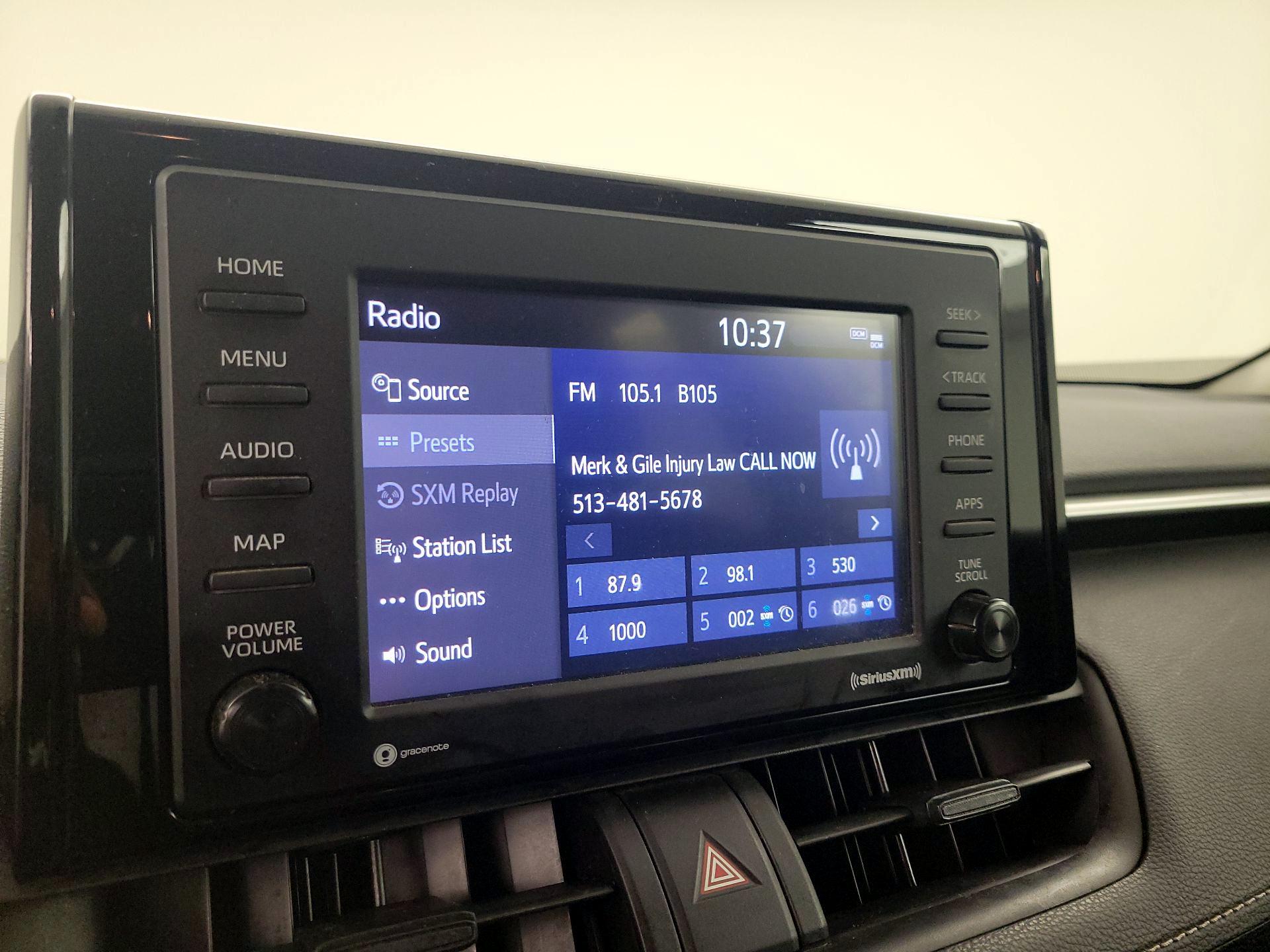 Thumbnail: 2020 Toyota RAV4 - 15