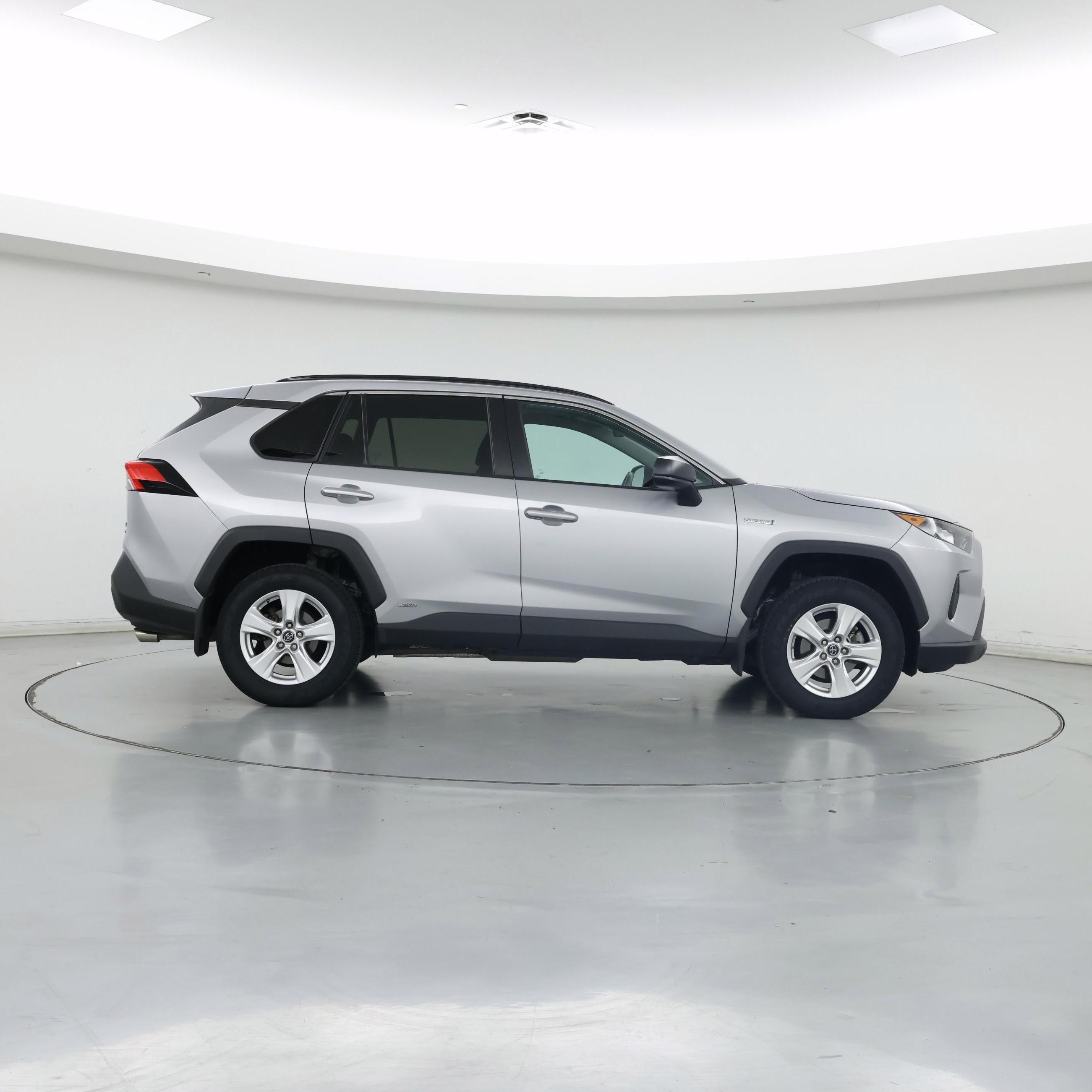 Thumbnail: 2020 Toyota RAV4 - 7