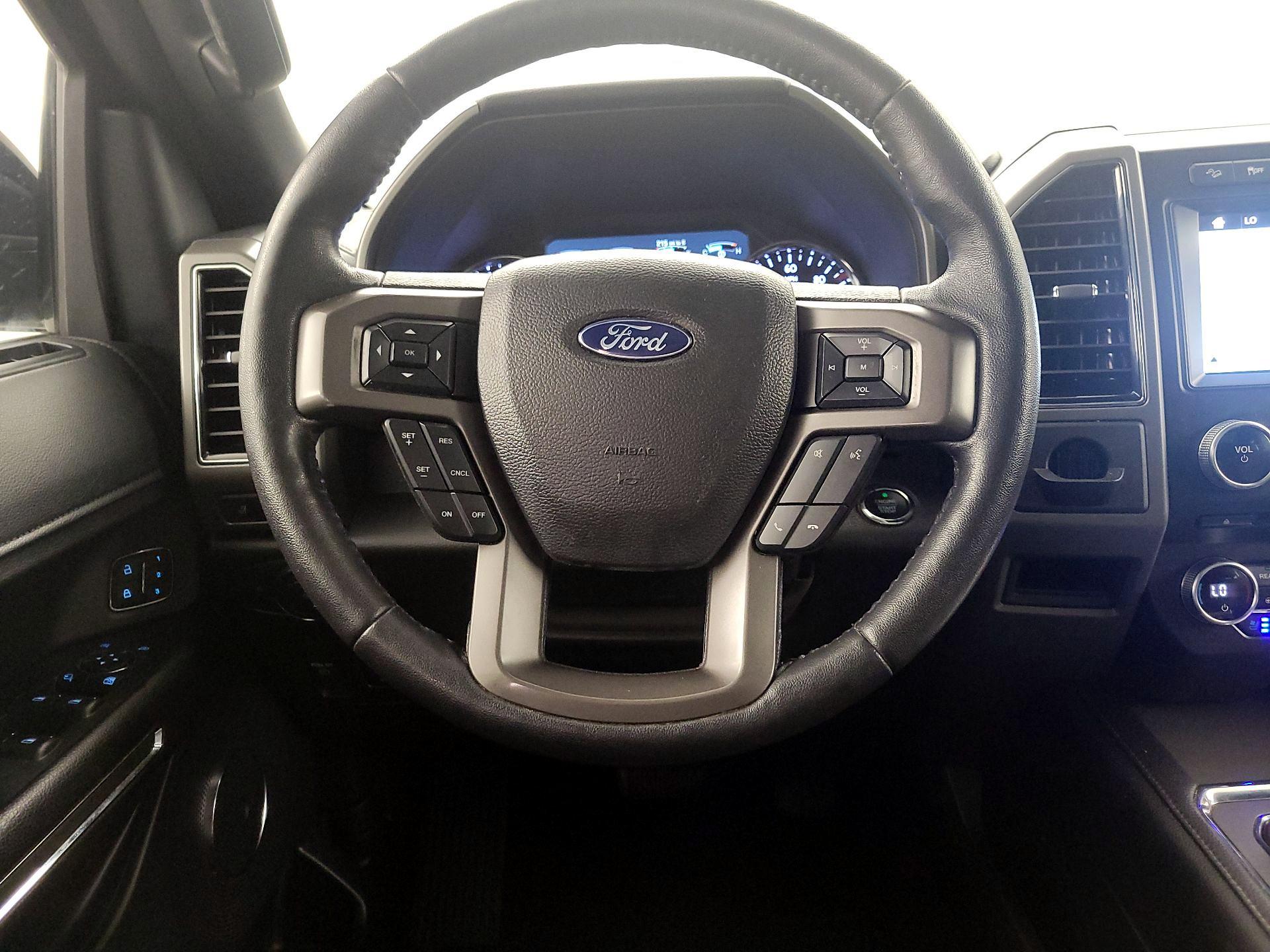 Thumbnail: 2018 Ford Expedition - 10