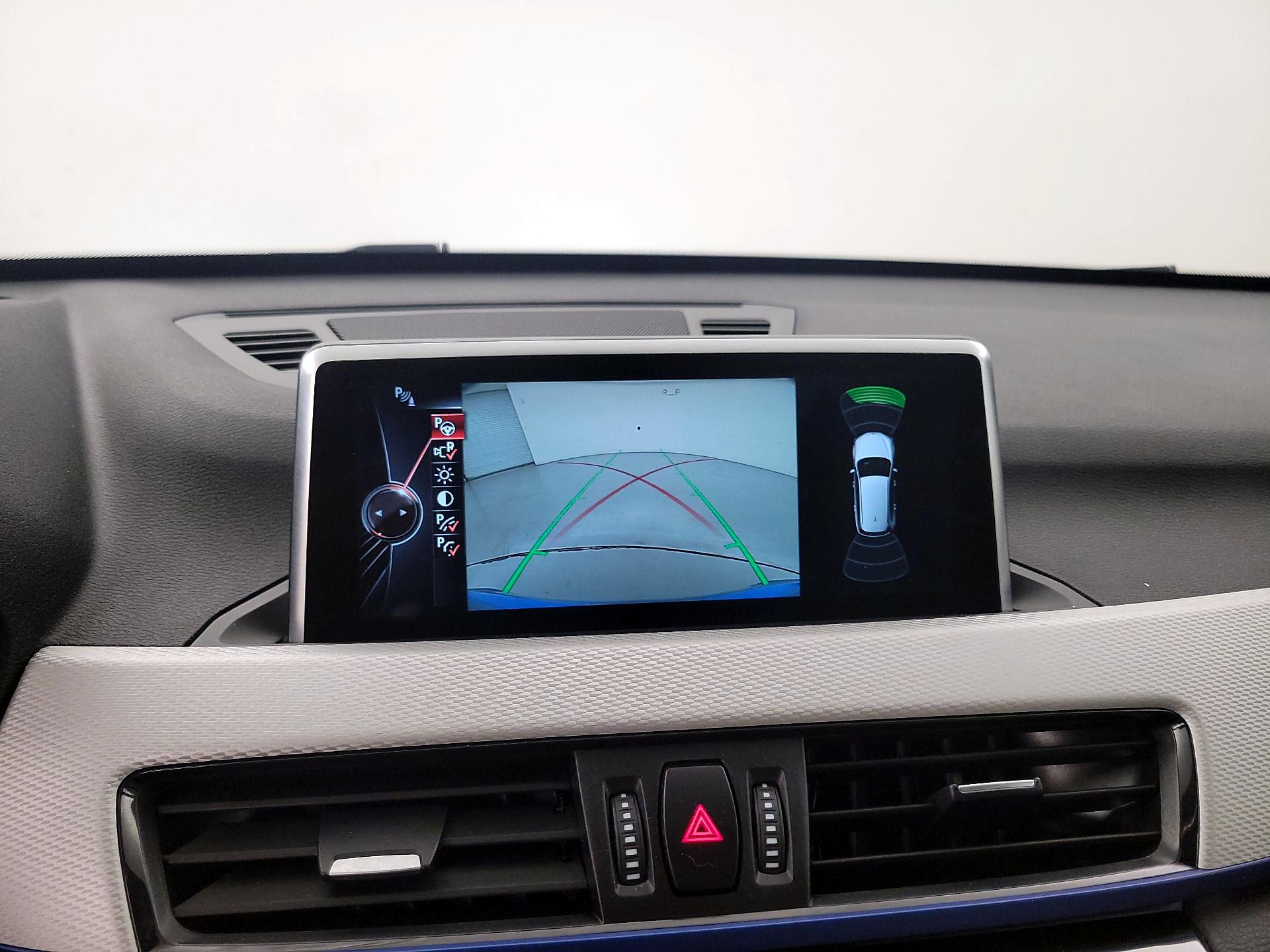 Thumbnail: 2016 BMW X1 - 15