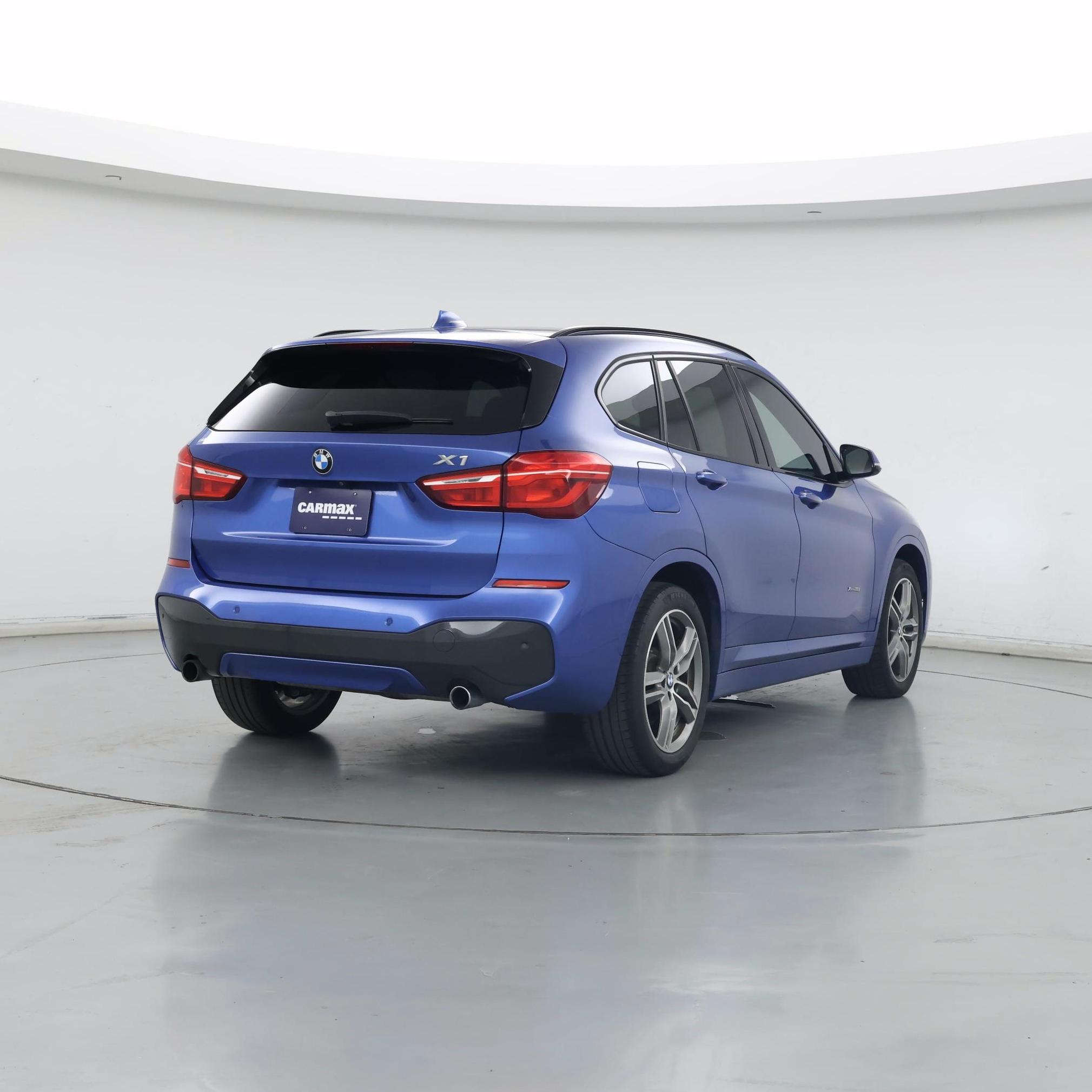 Thumbnail: 2016 BMW X1 - 8