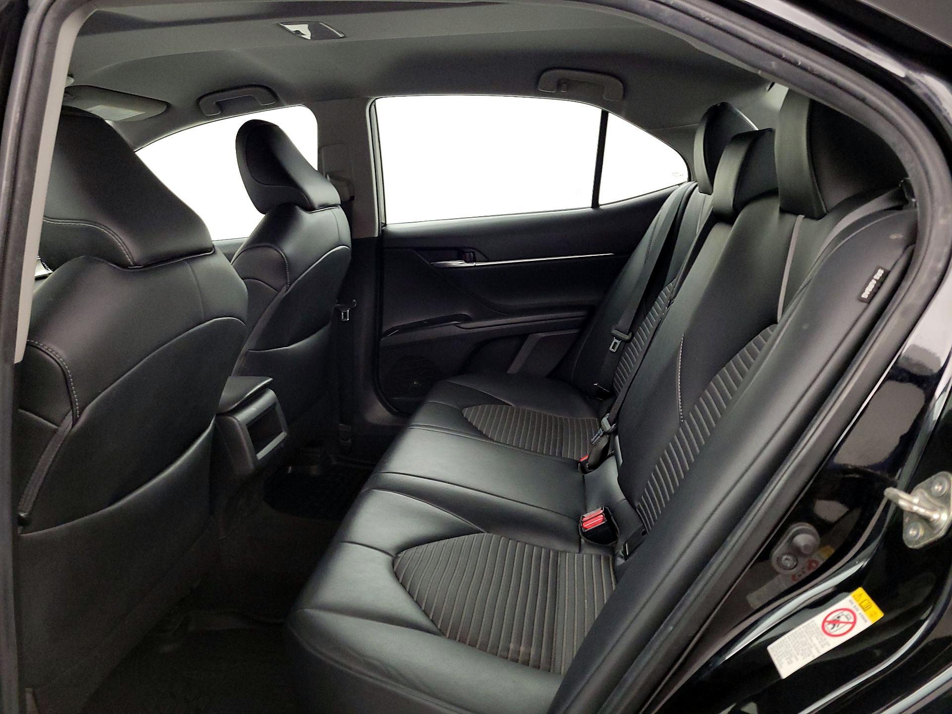 Thumbnail: 2019 Toyota Camry - 19