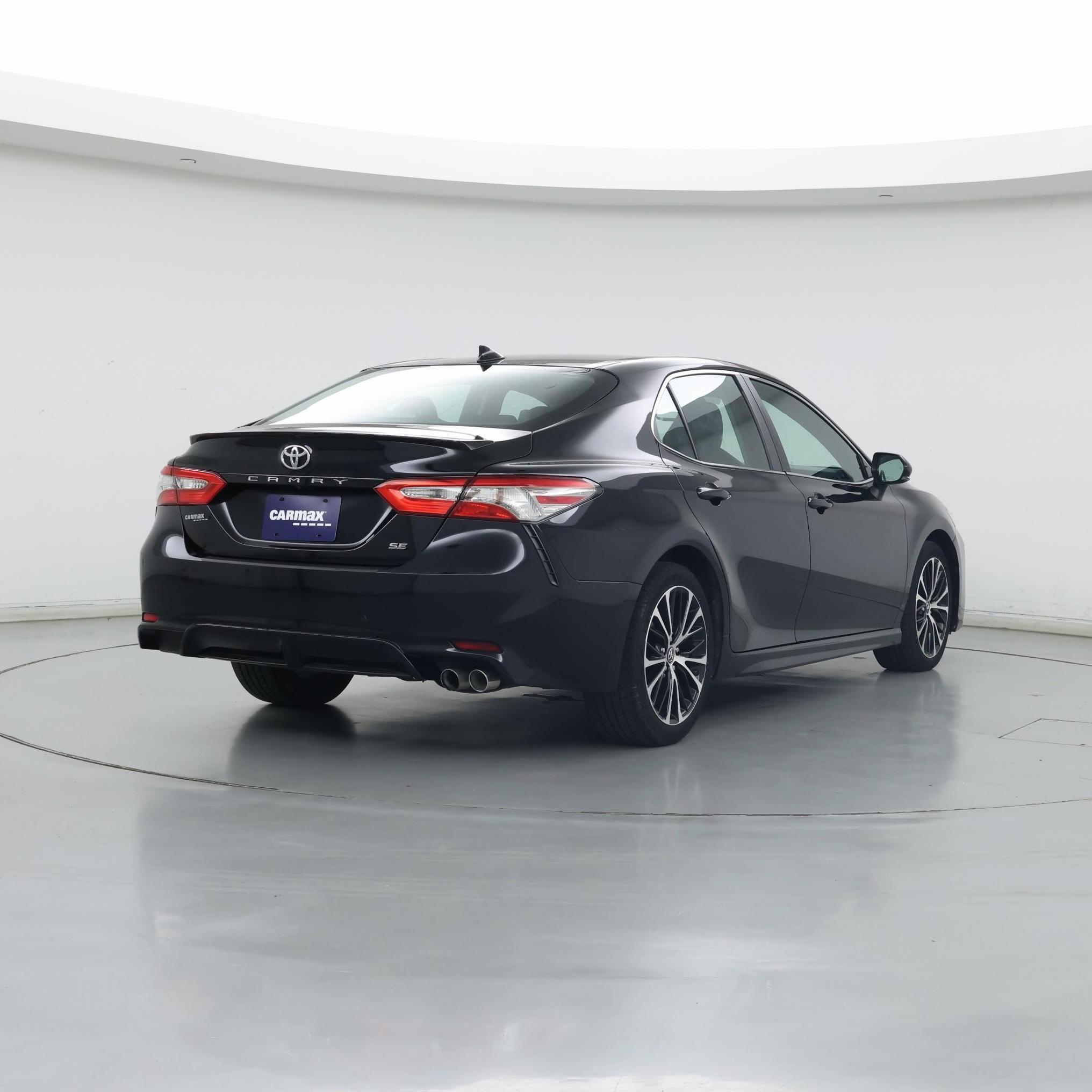 Thumbnail: 2019 Toyota Camry - 8