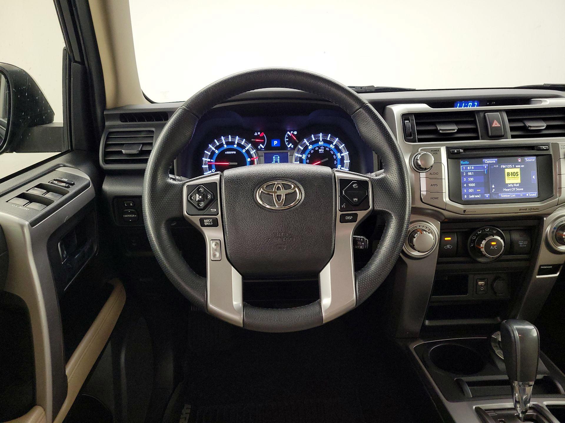 Thumbnail: 2019 Toyota 4Runner - 10
