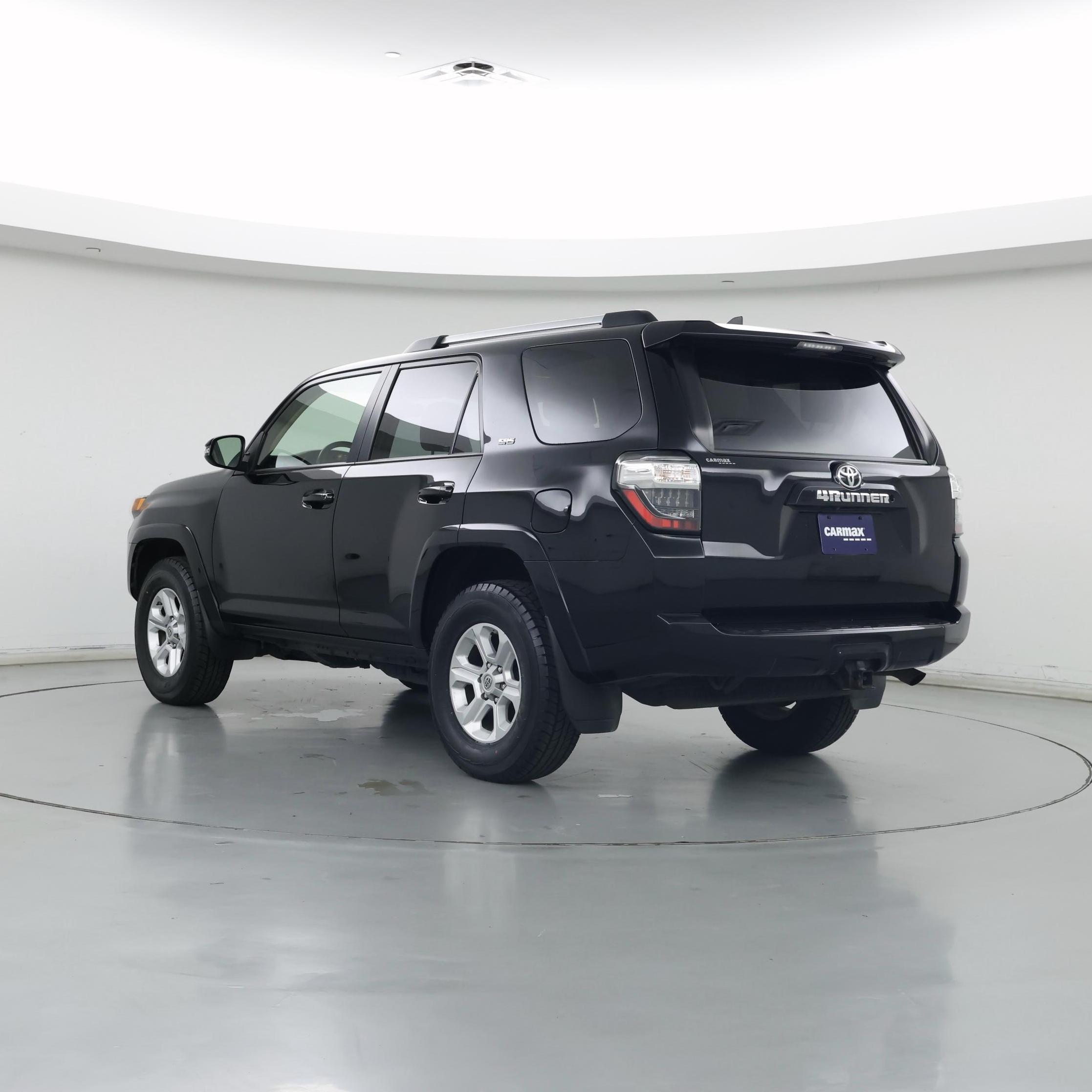 Thumbnail: 2019 Toyota 4Runner - 2