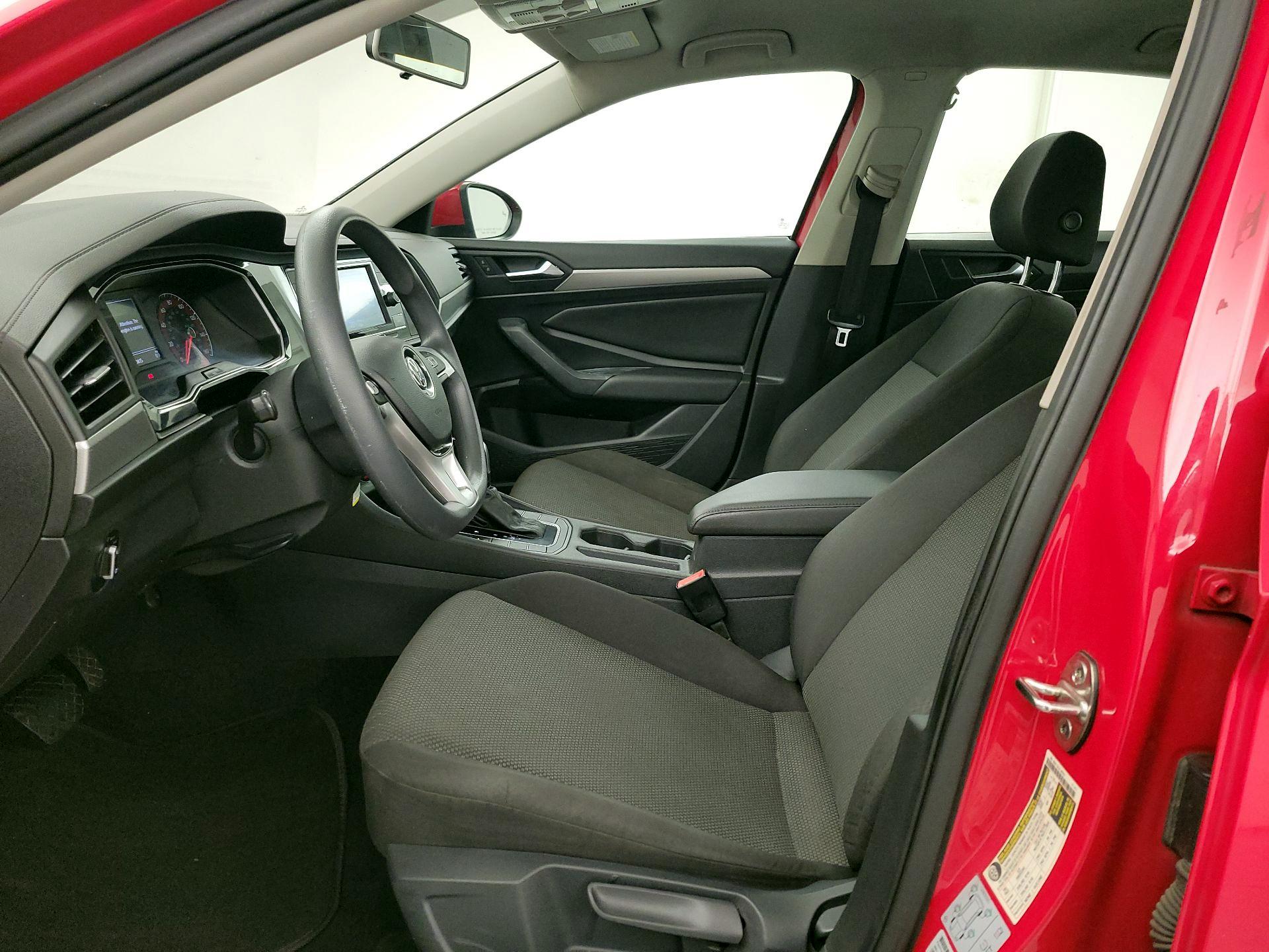 Thumbnail: 2021 Volkswagen Jetta - 11