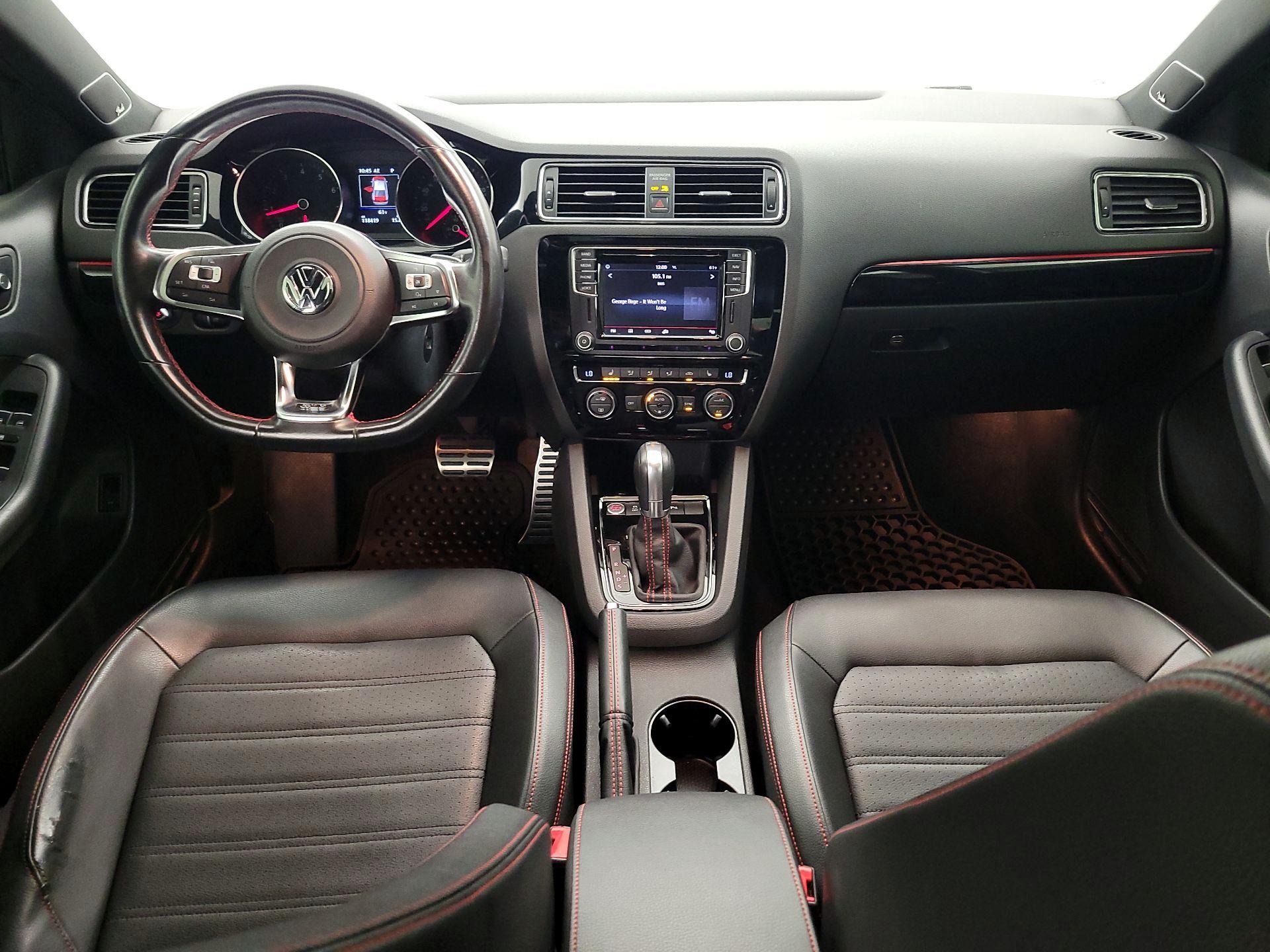 Thumbnail: 2016 Volkswagen Jetta - 9