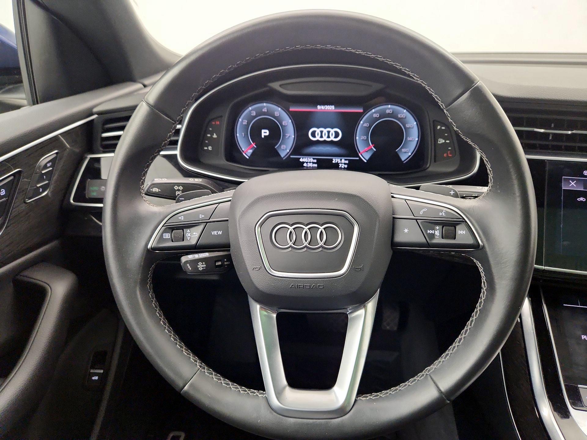 Thumbnail: 2021 Audi Q8 - 10